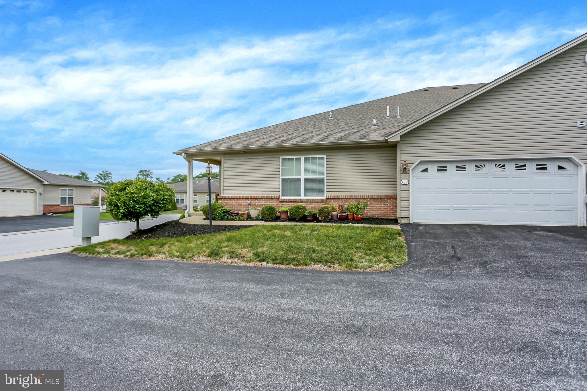 182 MEADOWVIEW DRIVE