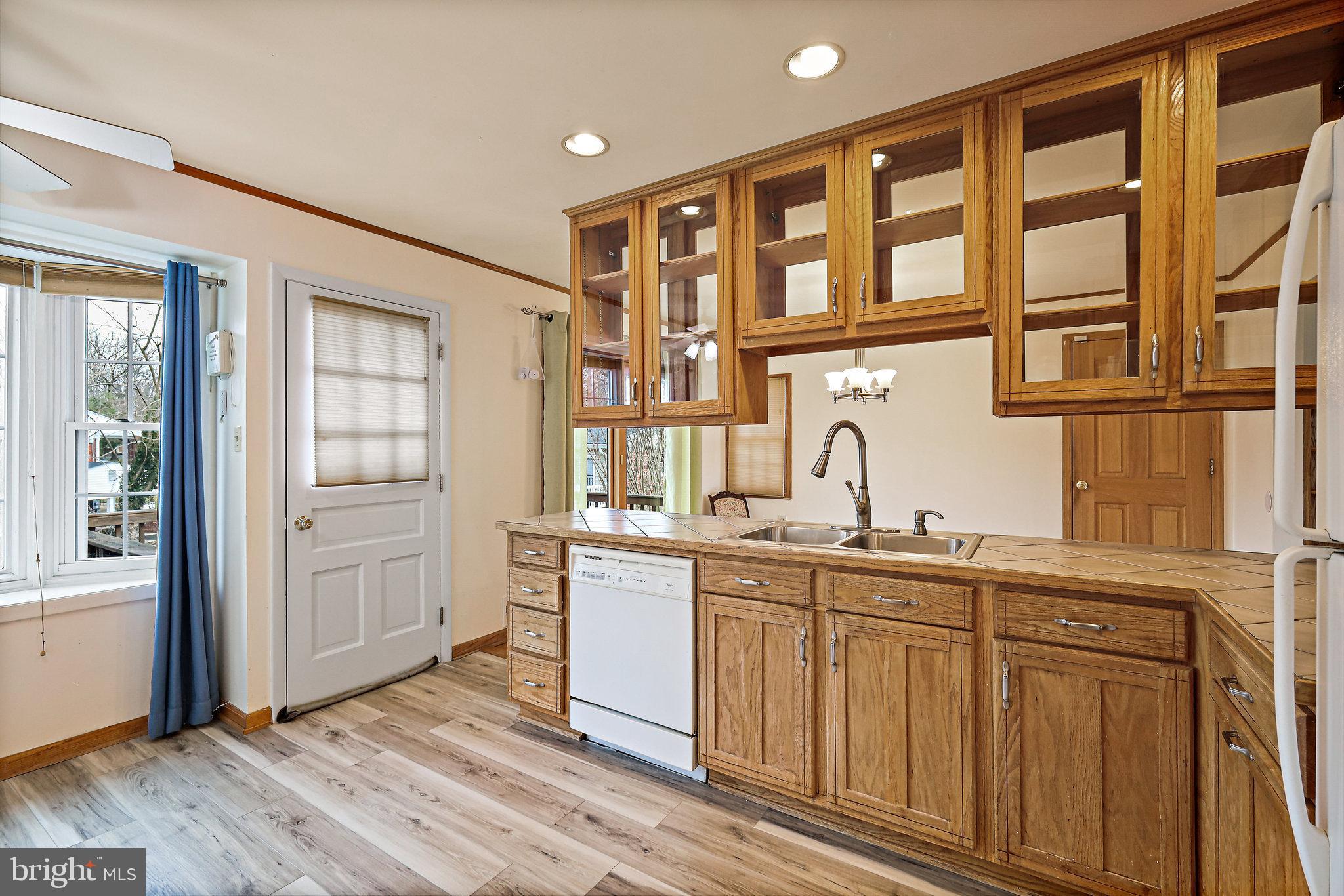 BUSH HILL - Residential Lease