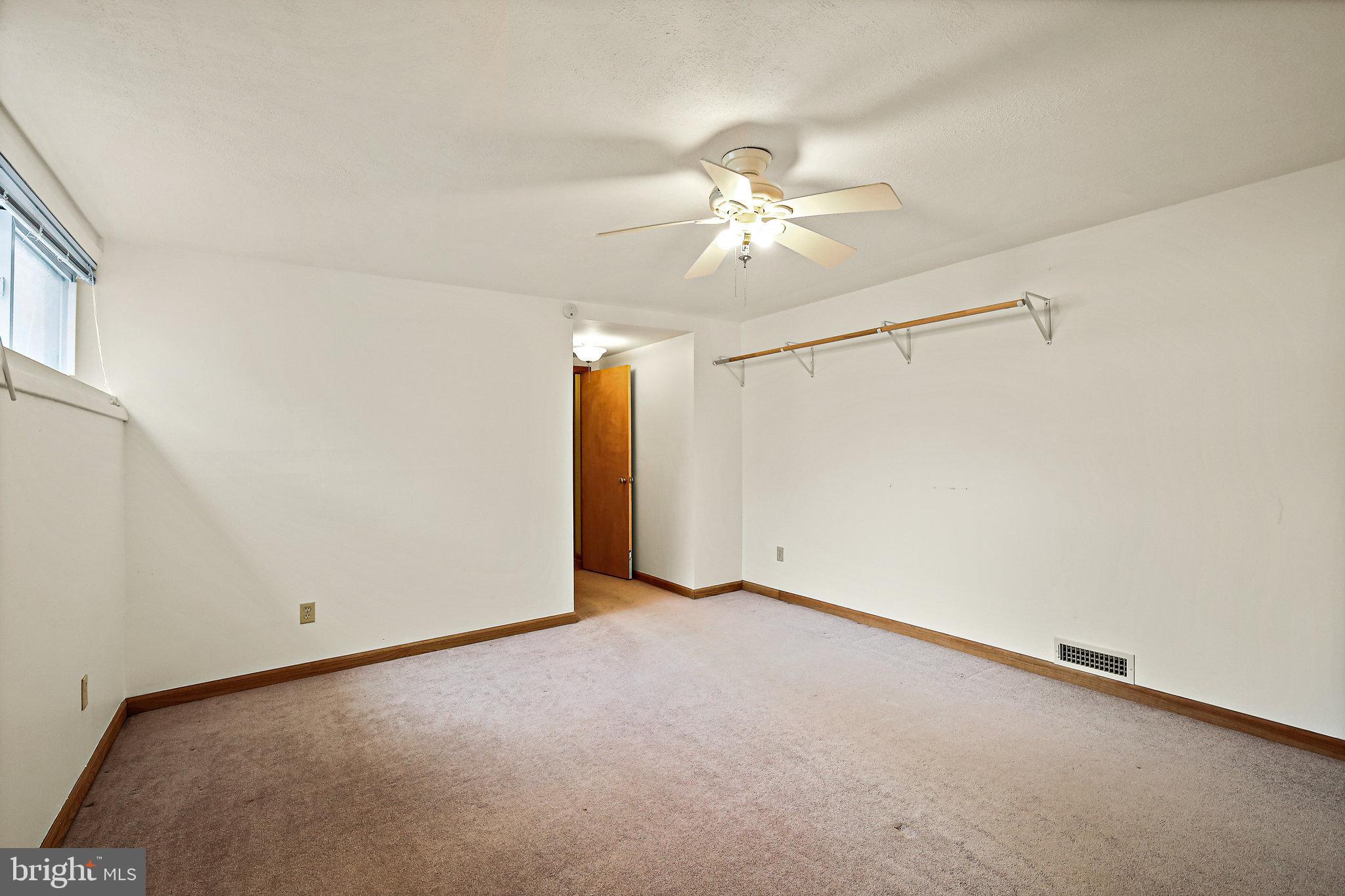 BUSH HILL - Residential Lease