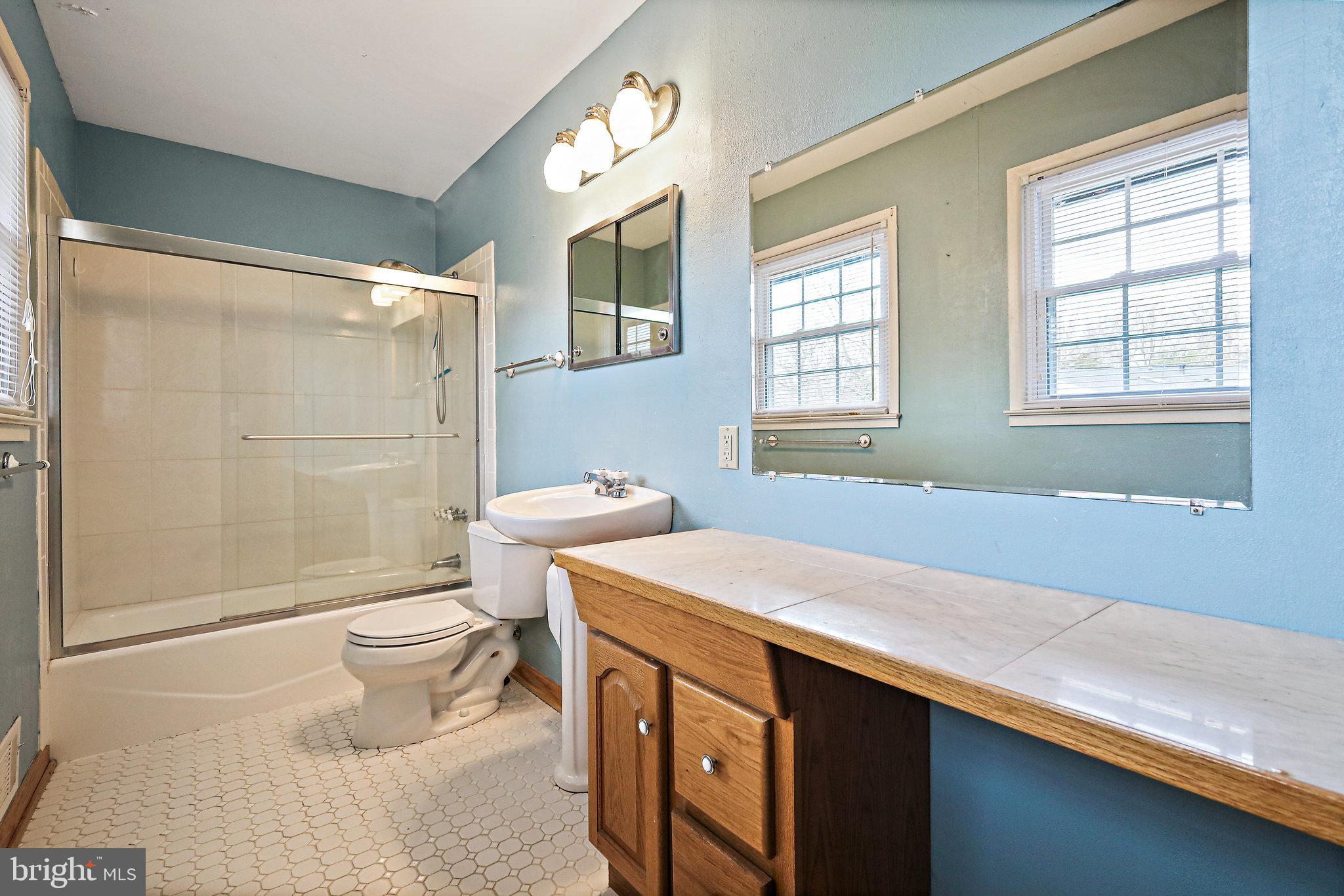 BUSH HILL - Residential Lease