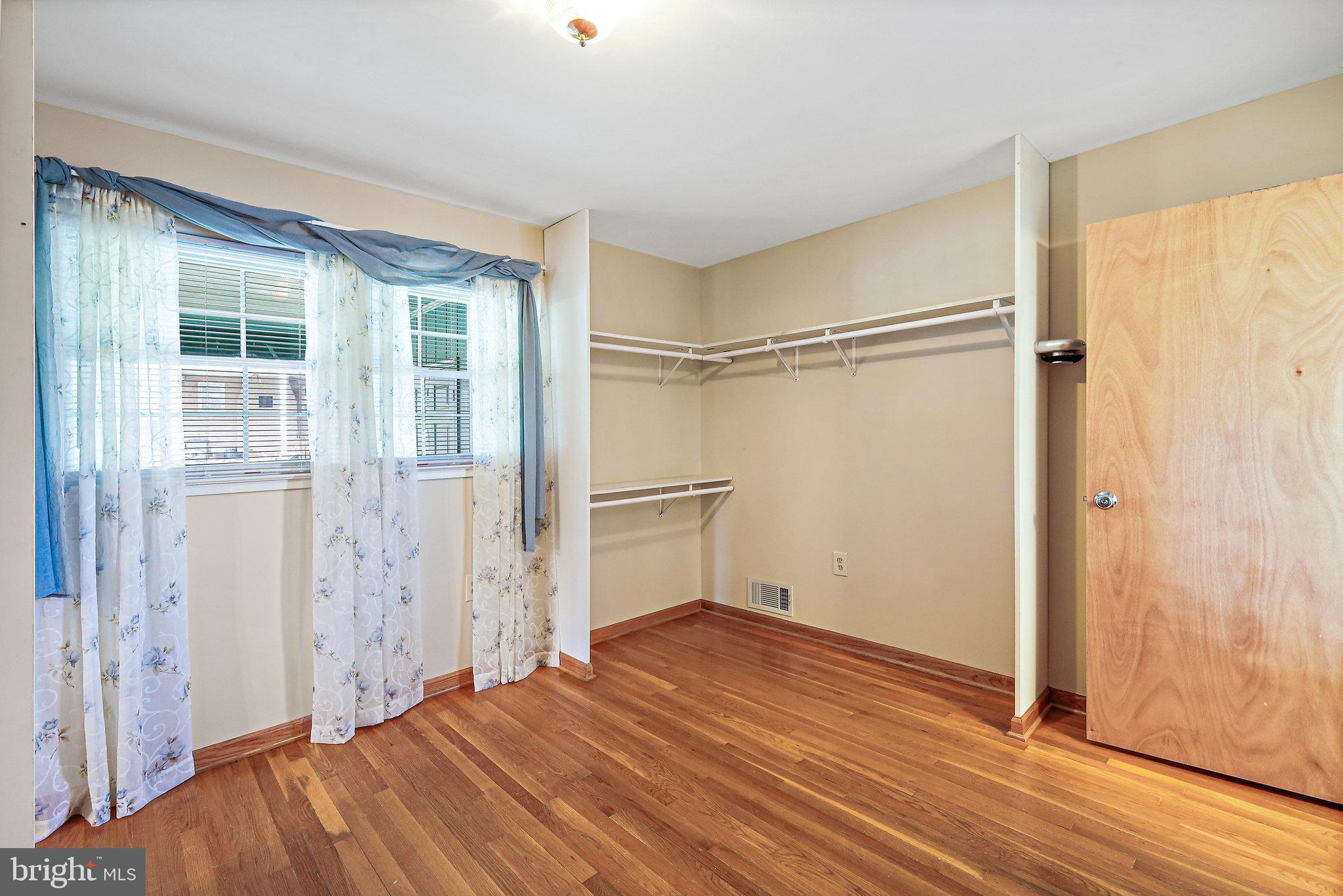 BUSH HILL - Residential Lease