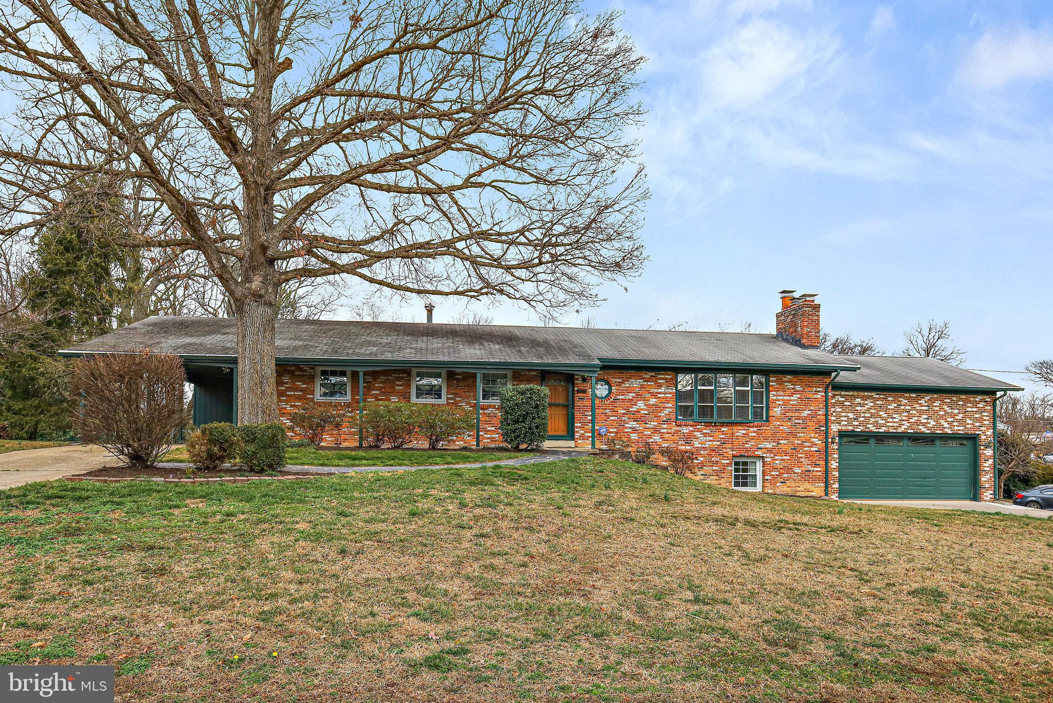 BUSH HILL - Residential Lease
