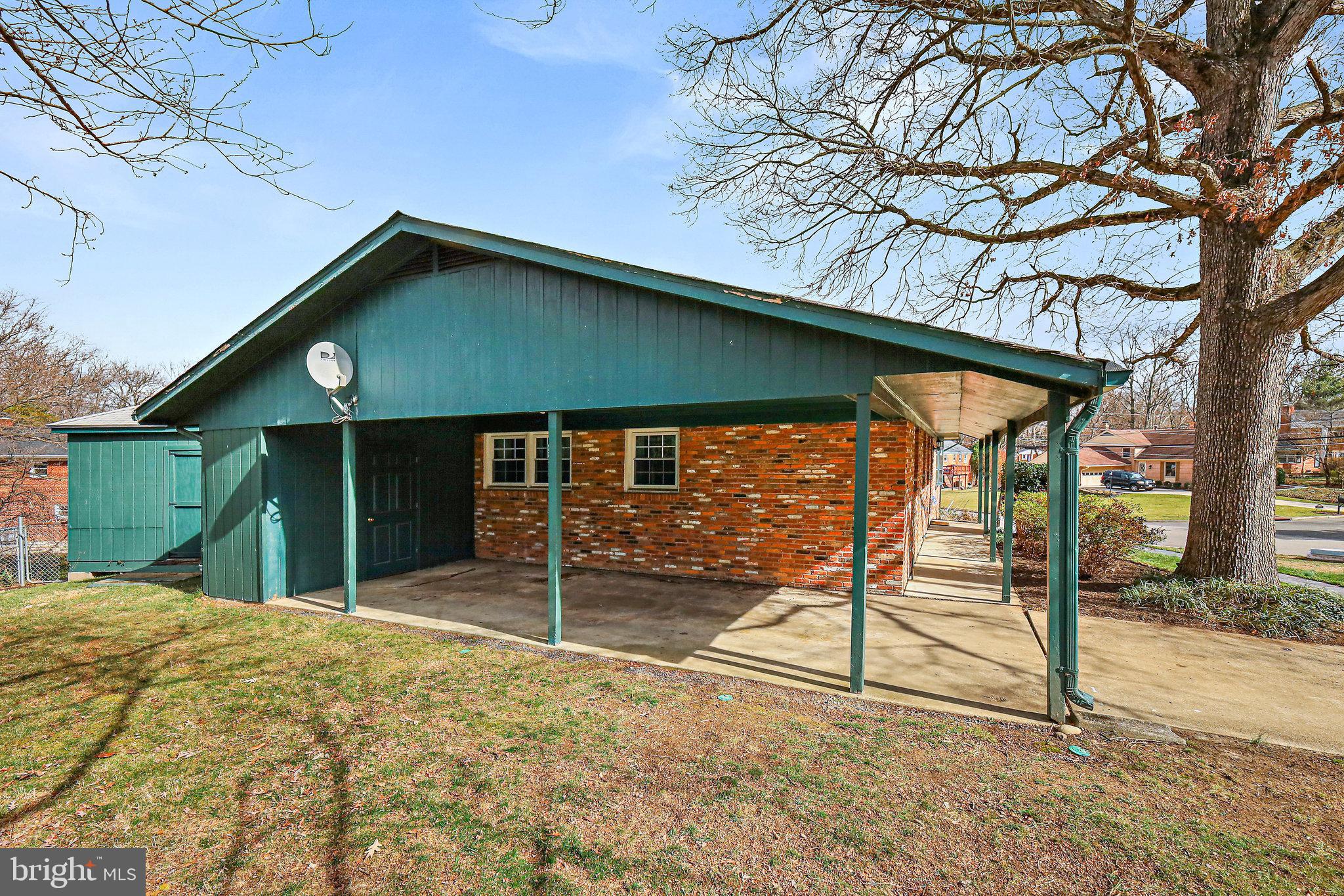 BUSH HILL - Residential Lease