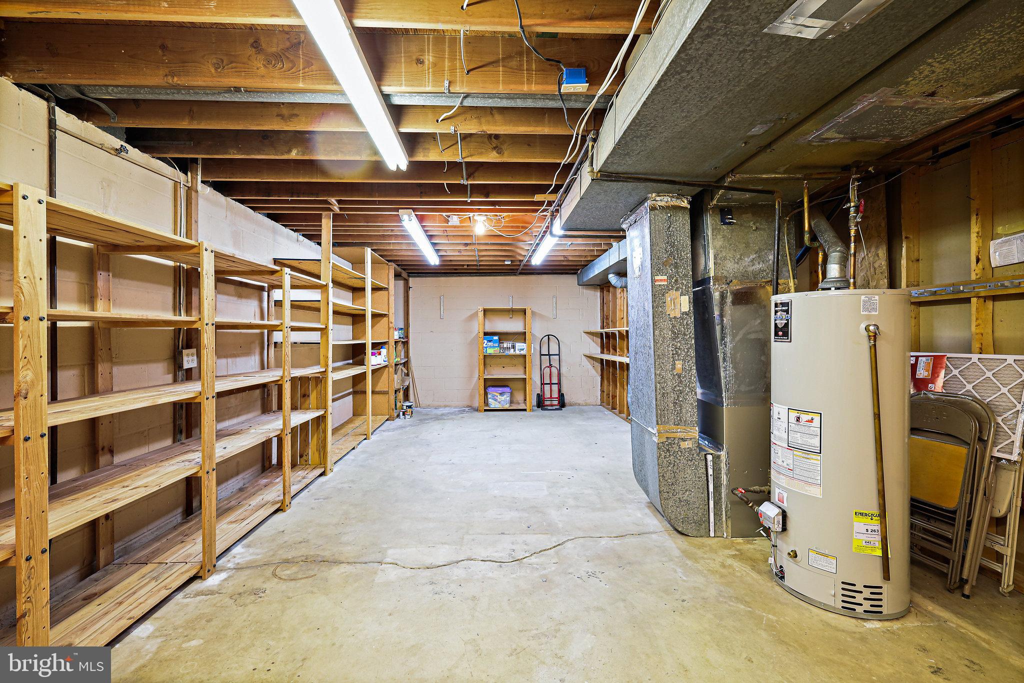 BUSH HILL - Residential Lease