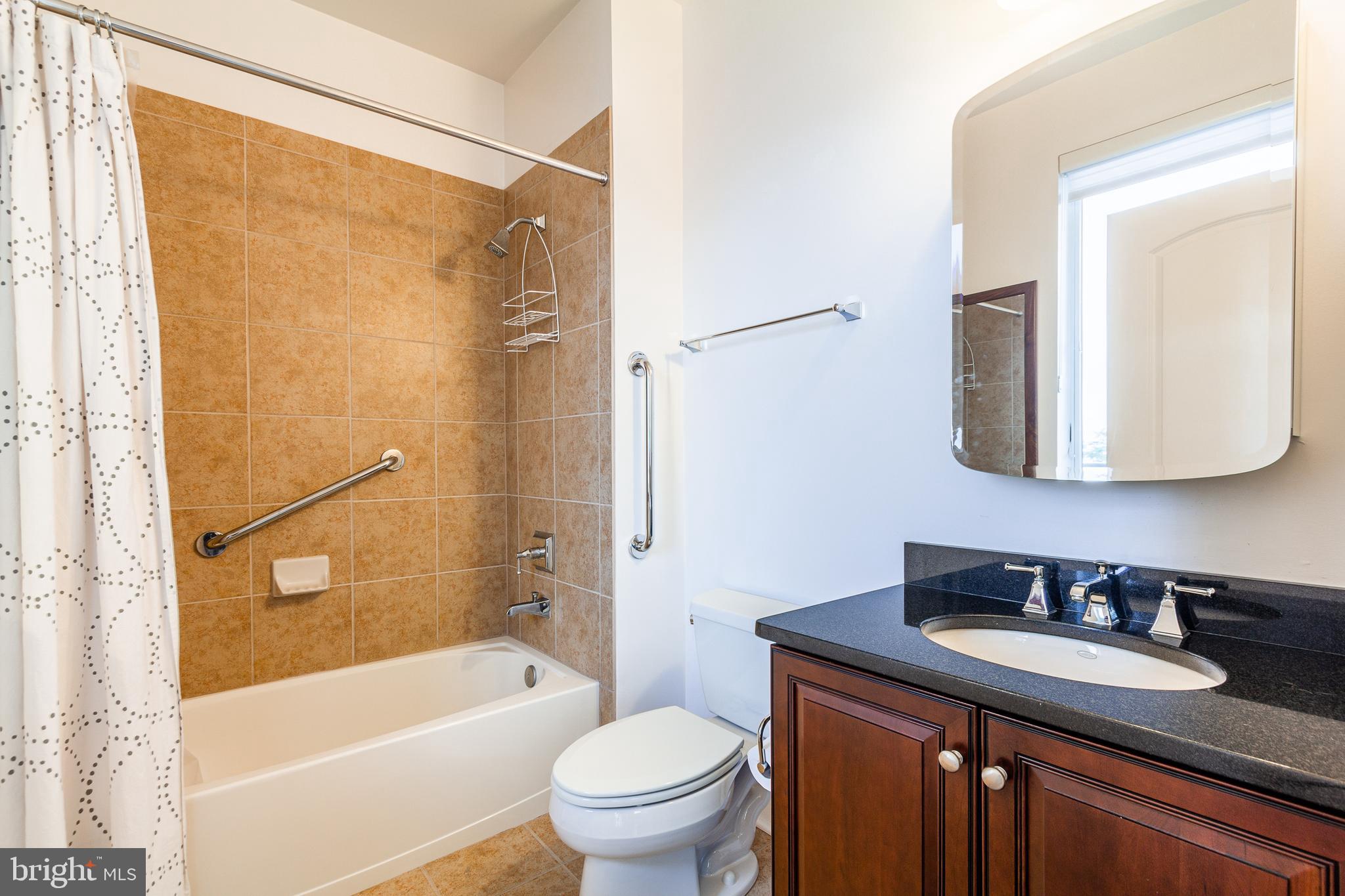 PIER HOMES AT HARBORVIEW - Residential Lease