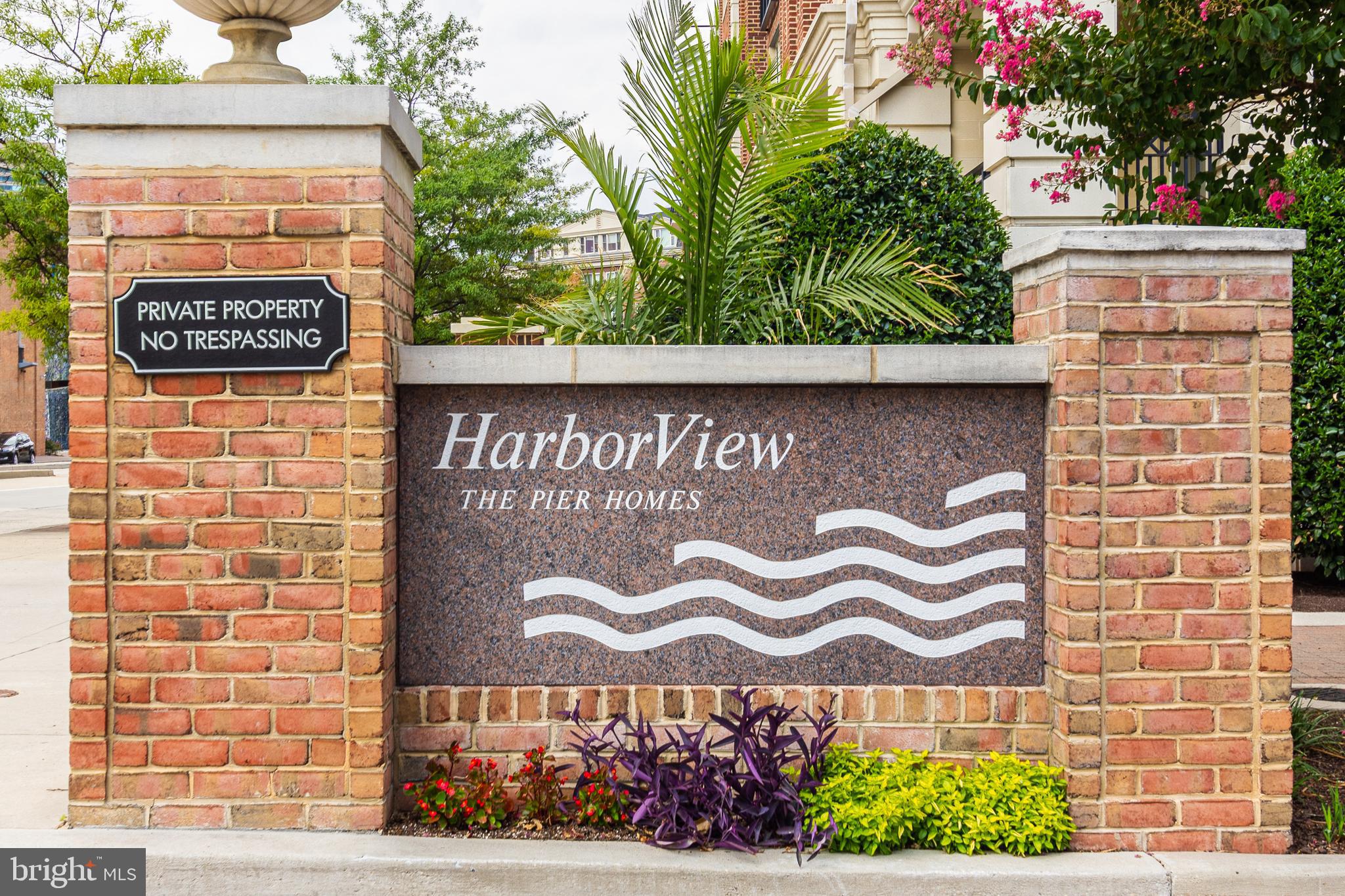 PIER HOMES AT HARBORVIEW - Residential Lease