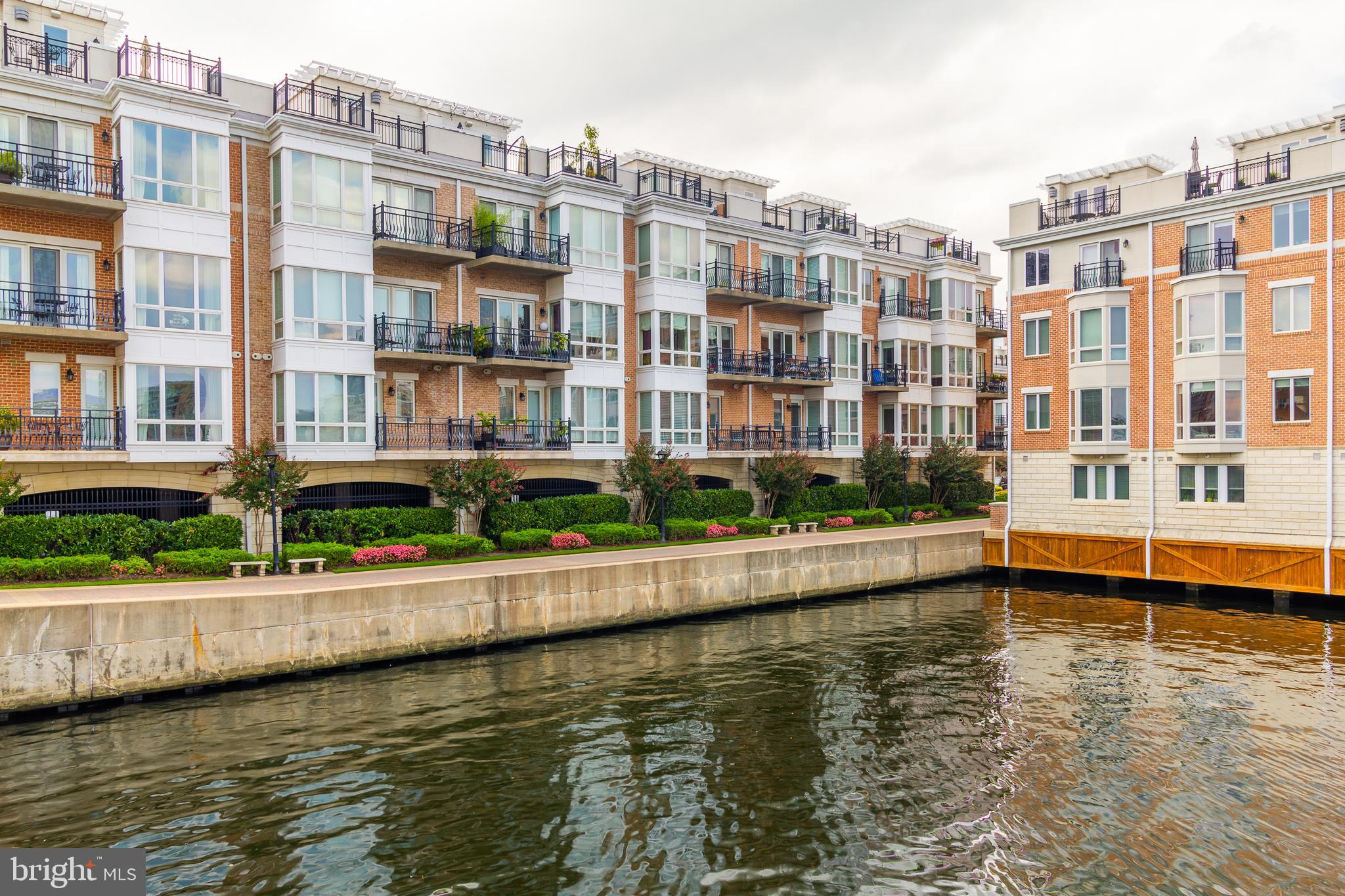 PIER HOMES AT HARBORVIEW - Residential Lease