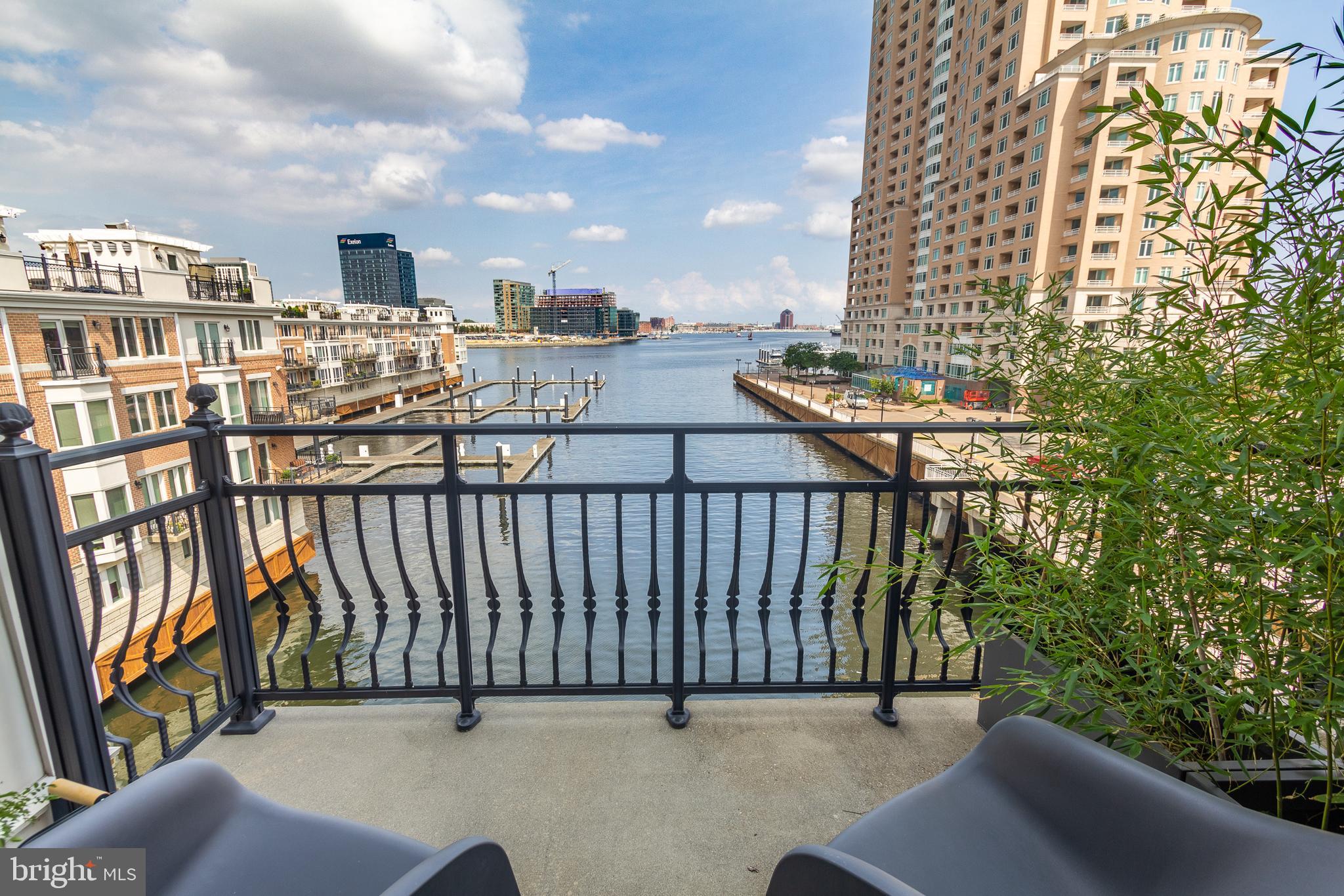 PIER HOMES AT HARBORVIEW - Residential Lease