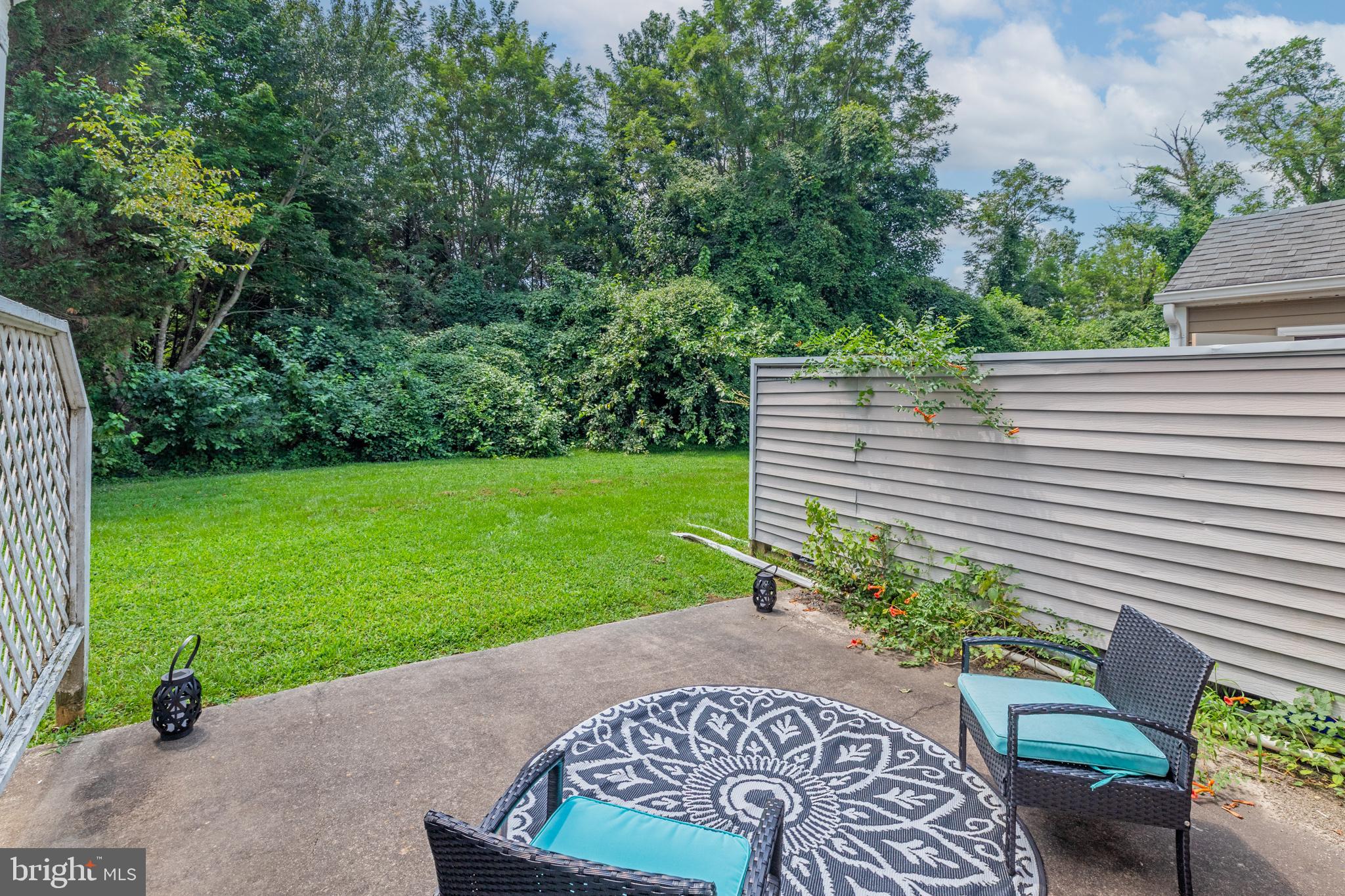 FRANKLIN SQUARE - Residential