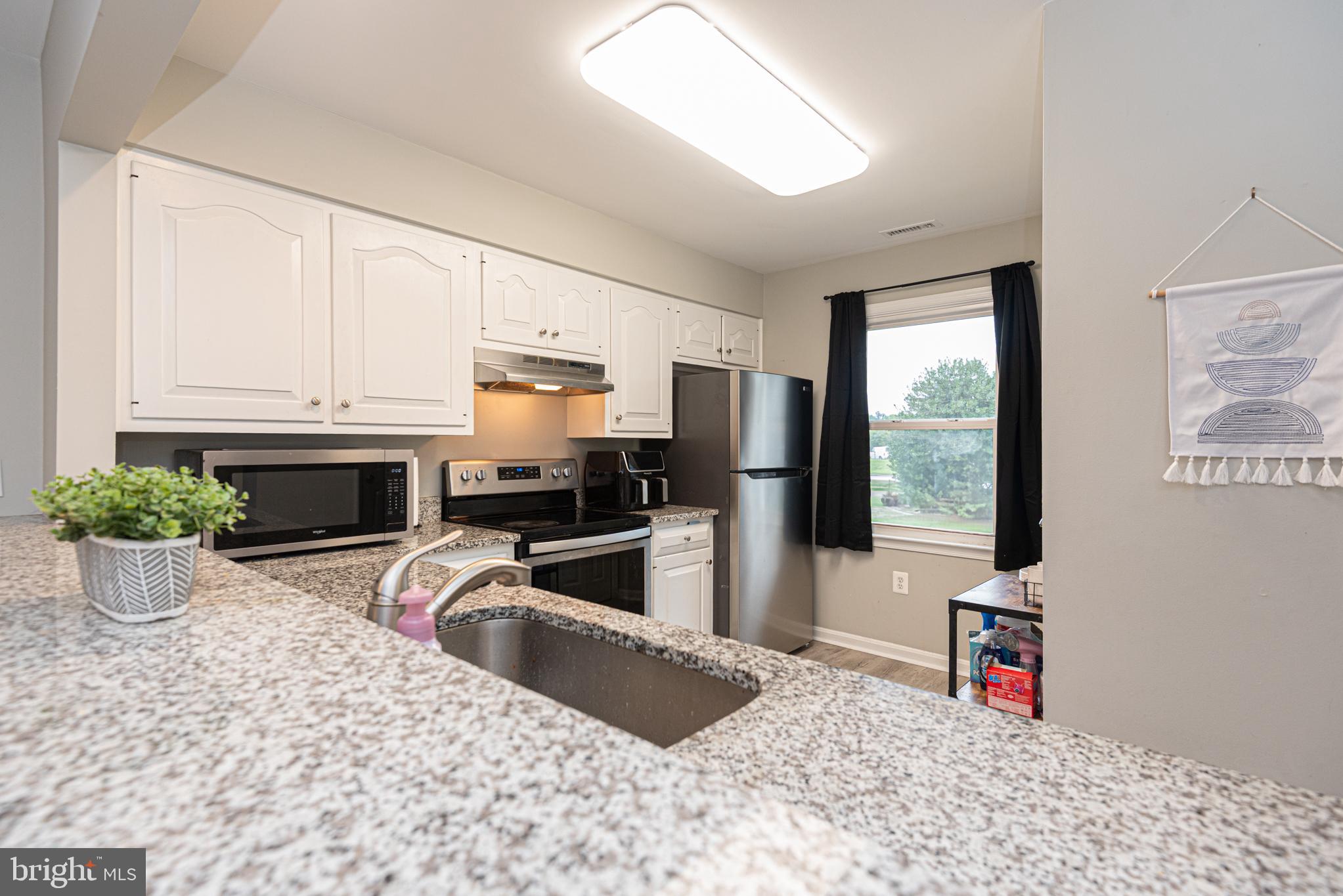 FRANKLIN SQUARE - Residential