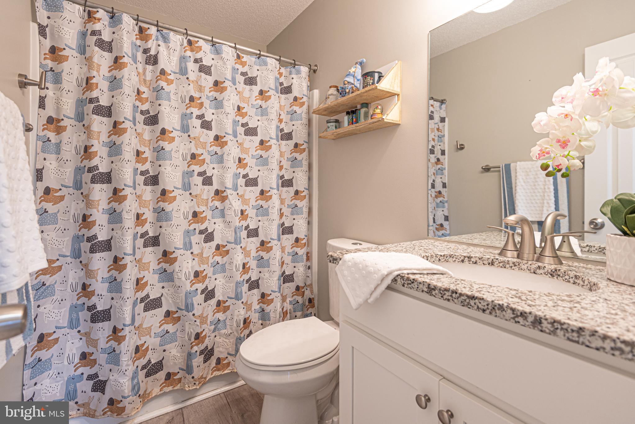 FRANKLIN SQUARE - Residential