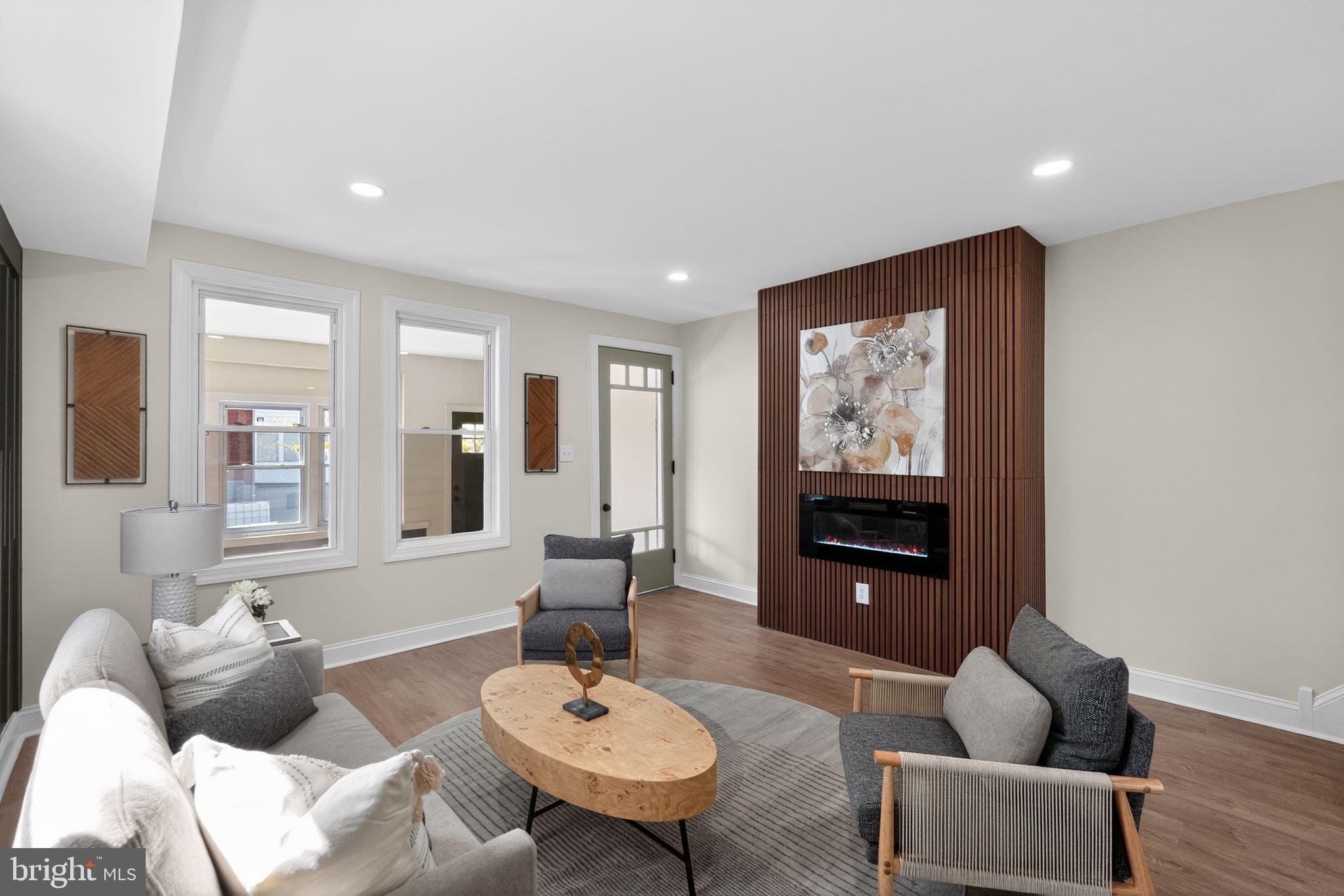 COBBS CREEK - Residential