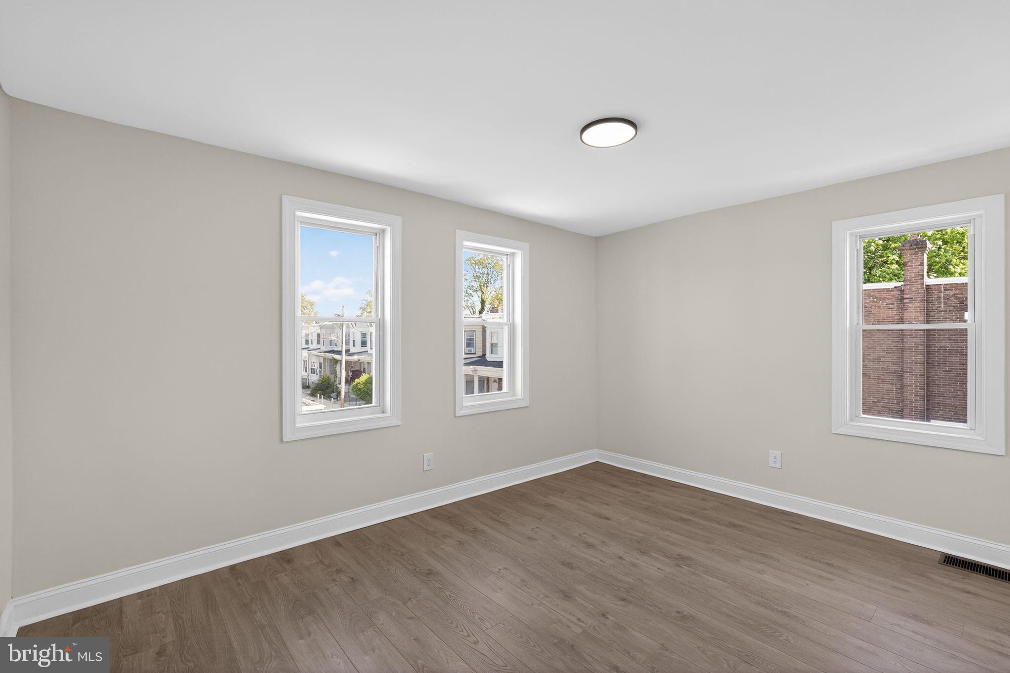 COBBS CREEK - Residential