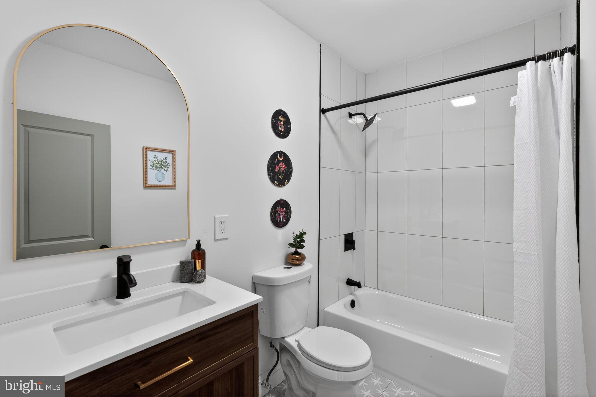 COBBS CREEK - Residential