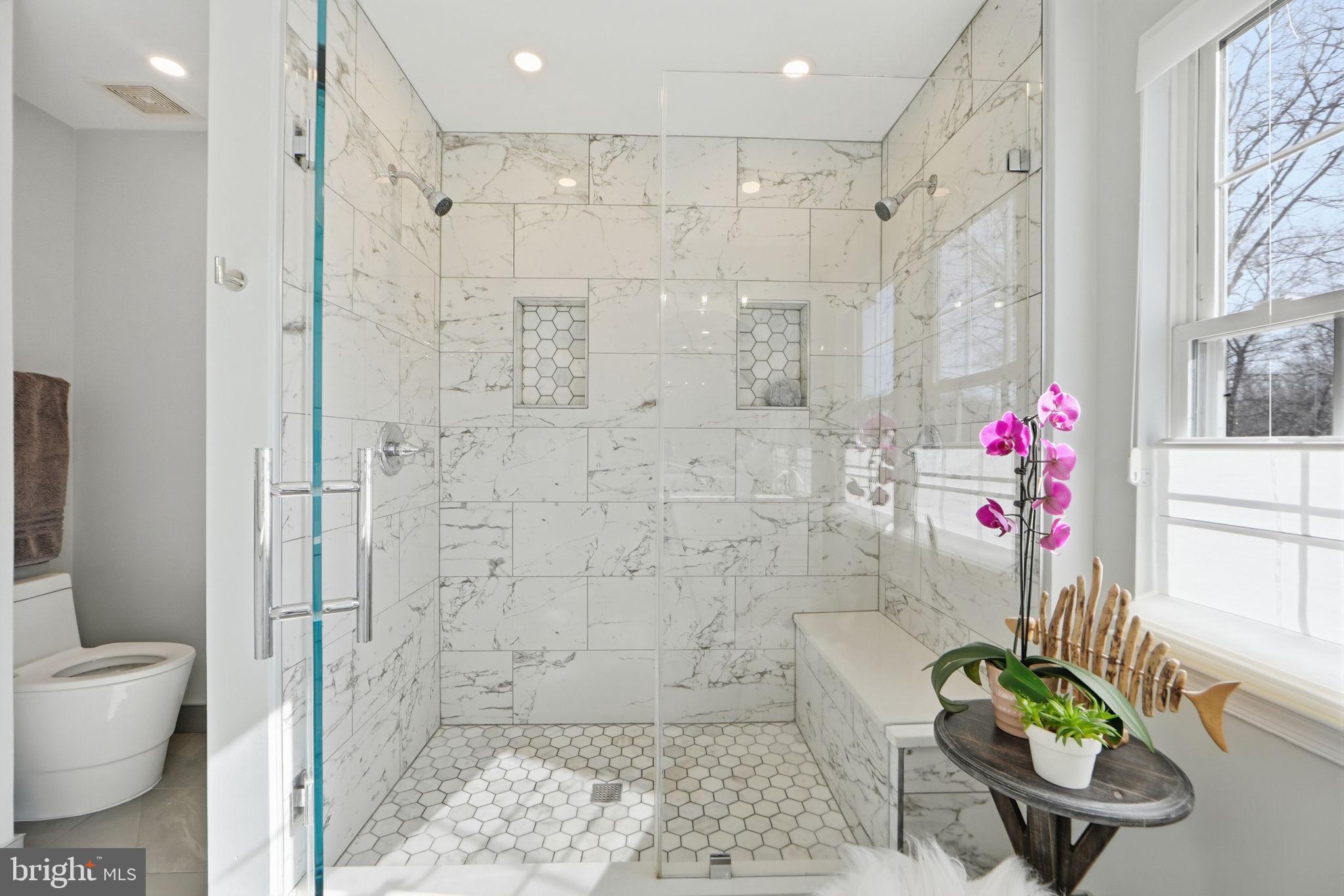 LAKE MANASSAS - Residential