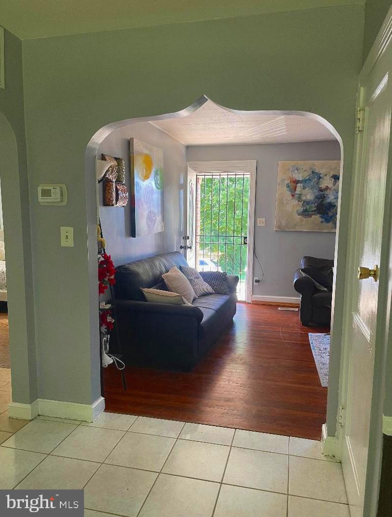 ROGERS HEIGHTS - Residential