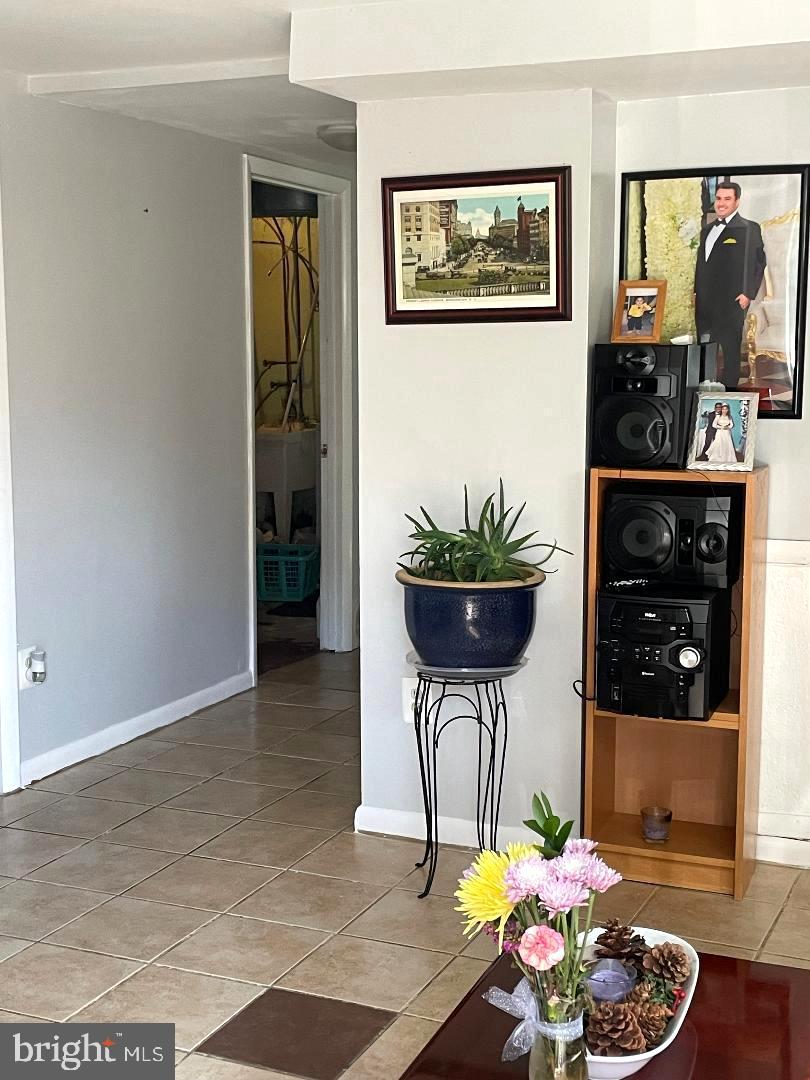 ROGERS HEIGHTS - Residential