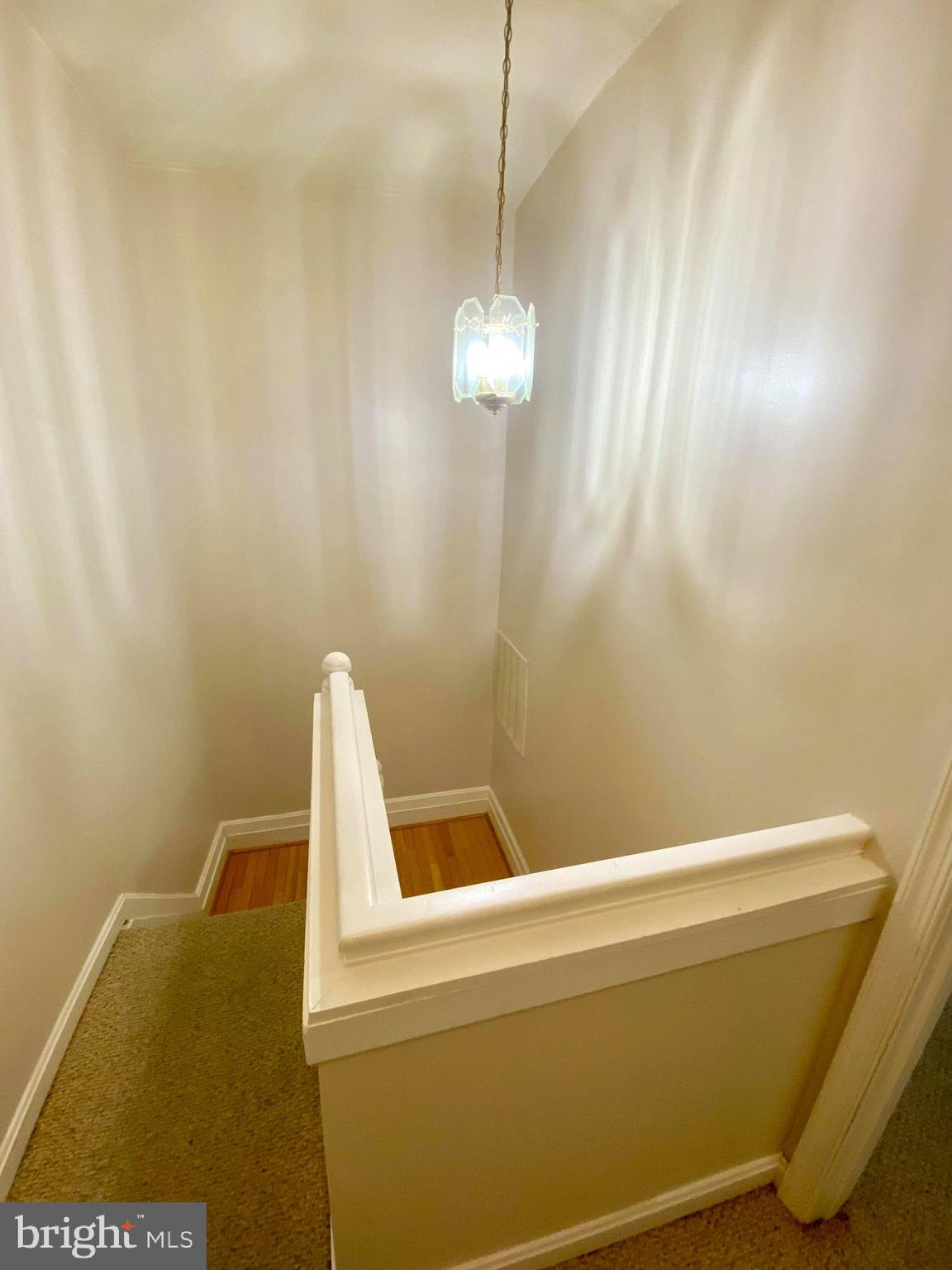 OAKENSHAWE - Residential