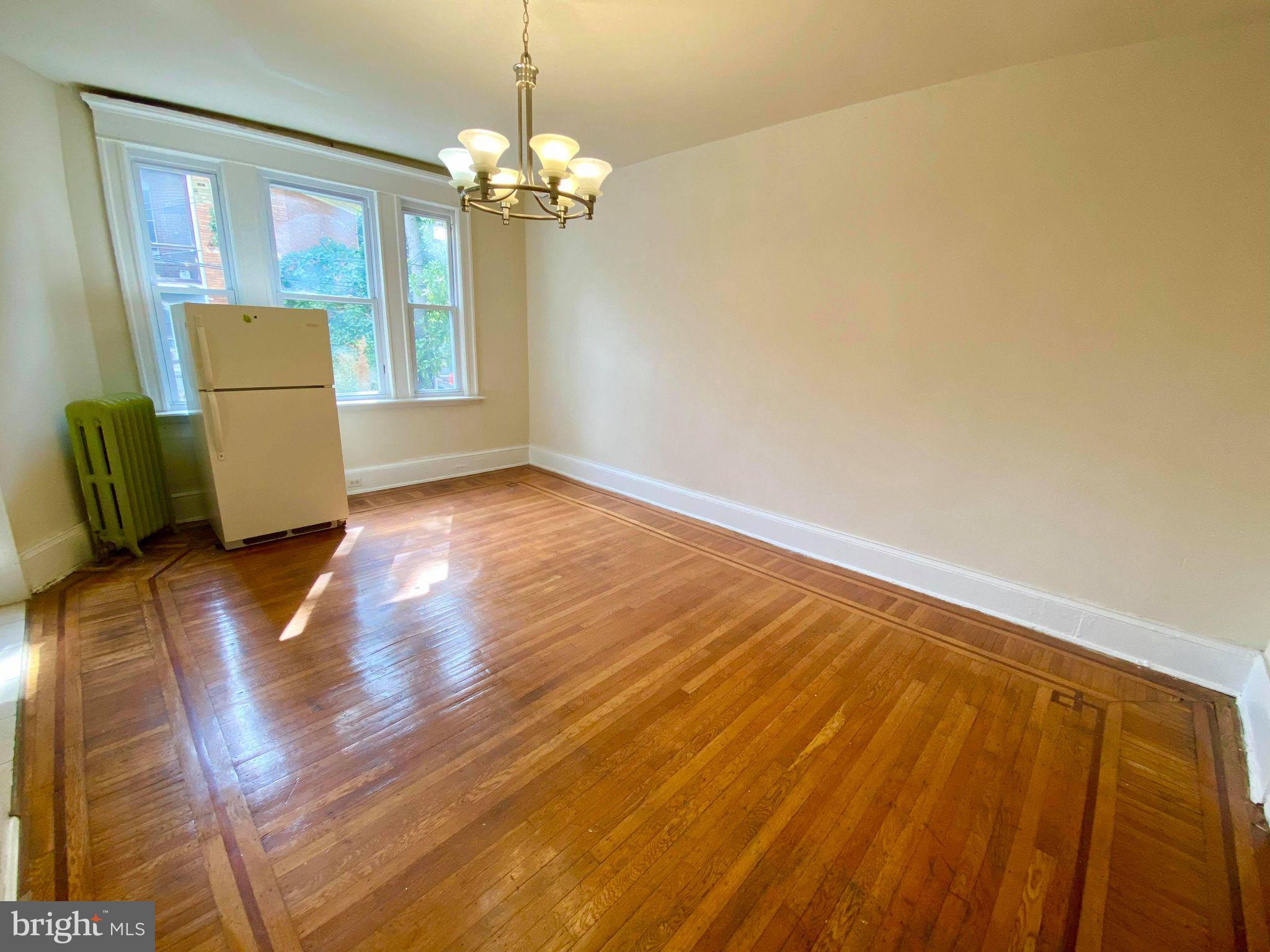 OAKENSHAWE - Residential