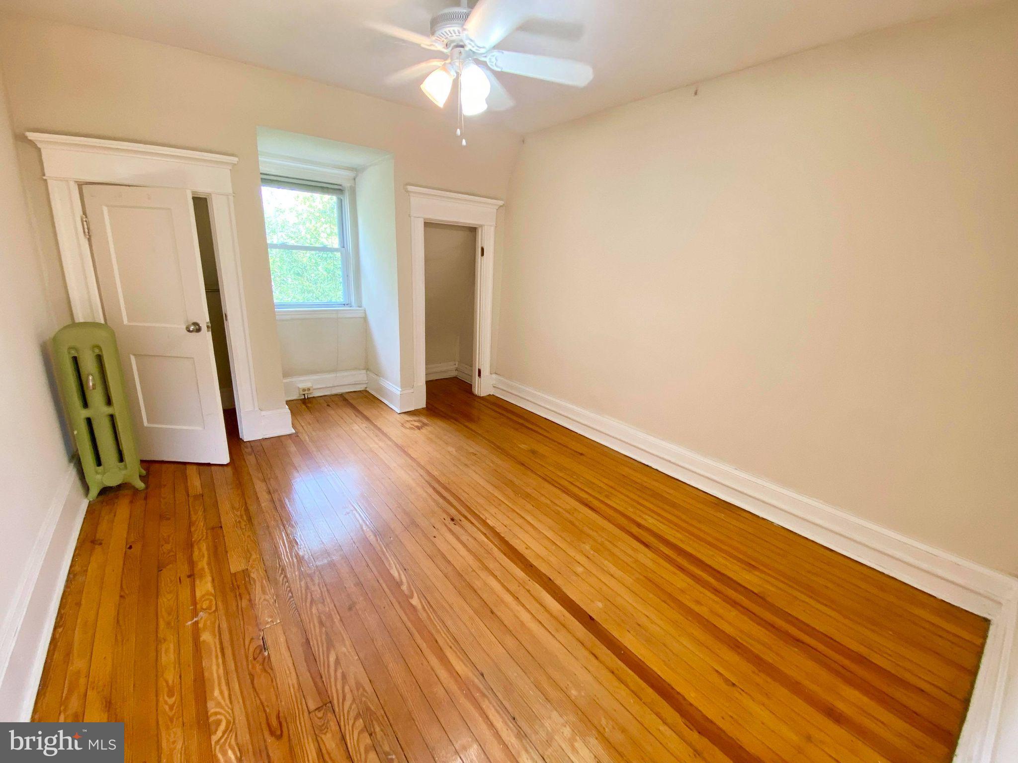 OAKENSHAWE - Residential