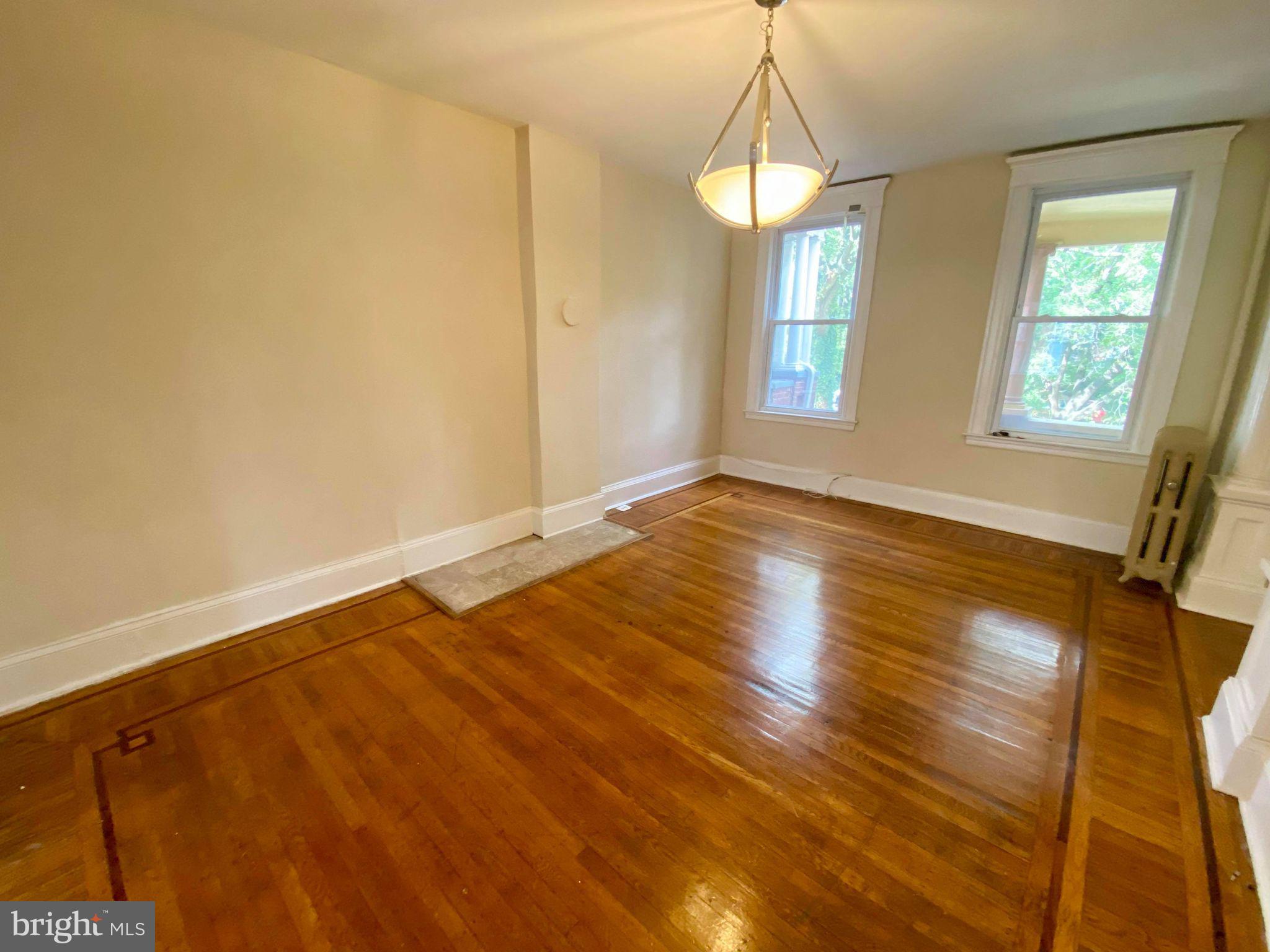 OAKENSHAWE - Residential