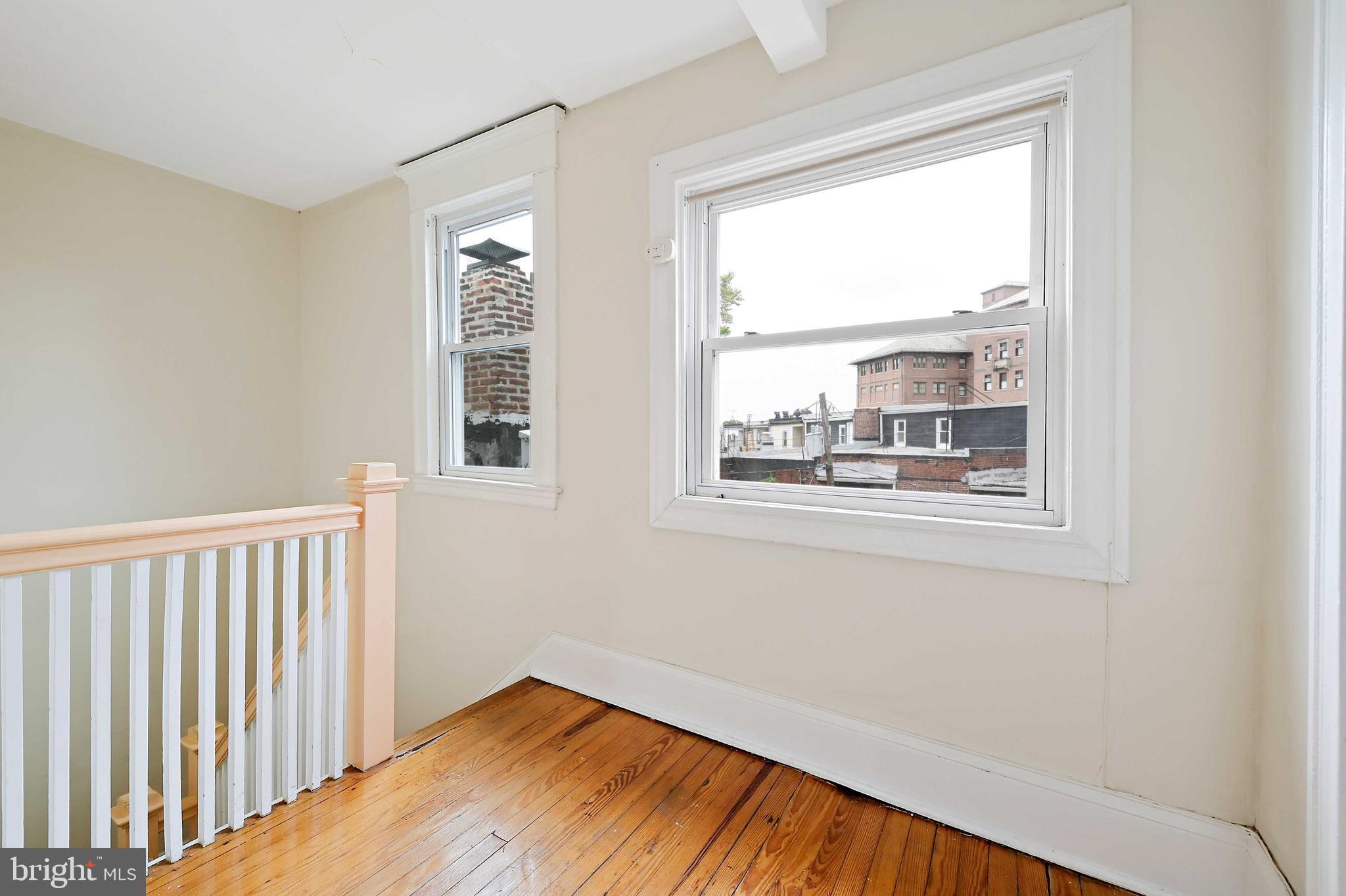 OAKENSHAWE - Residential