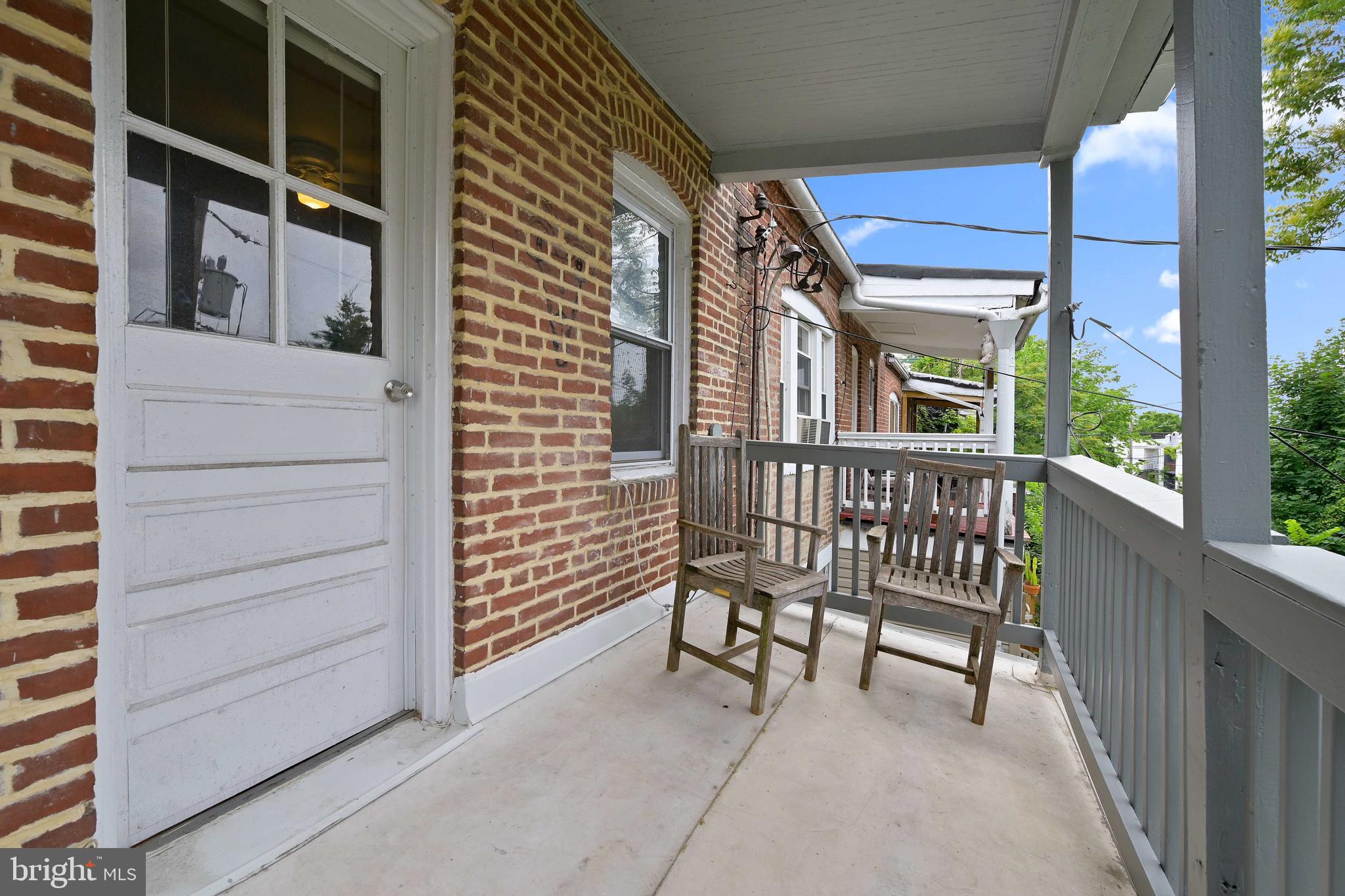 OAKENSHAWE - Residential