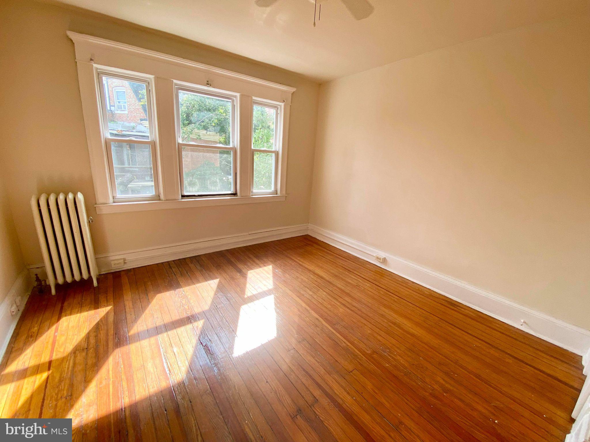 OAKENSHAWE - Residential