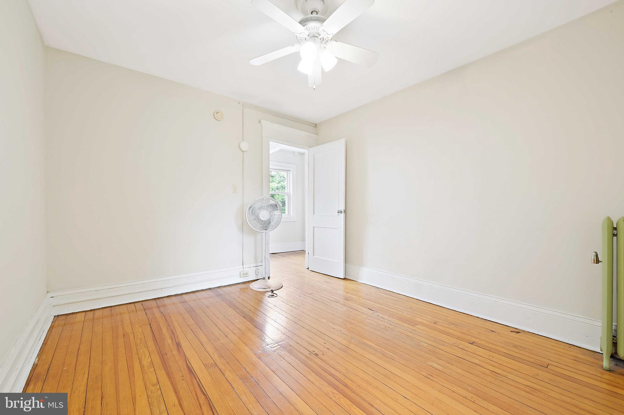 OAKENSHAWE - Residential