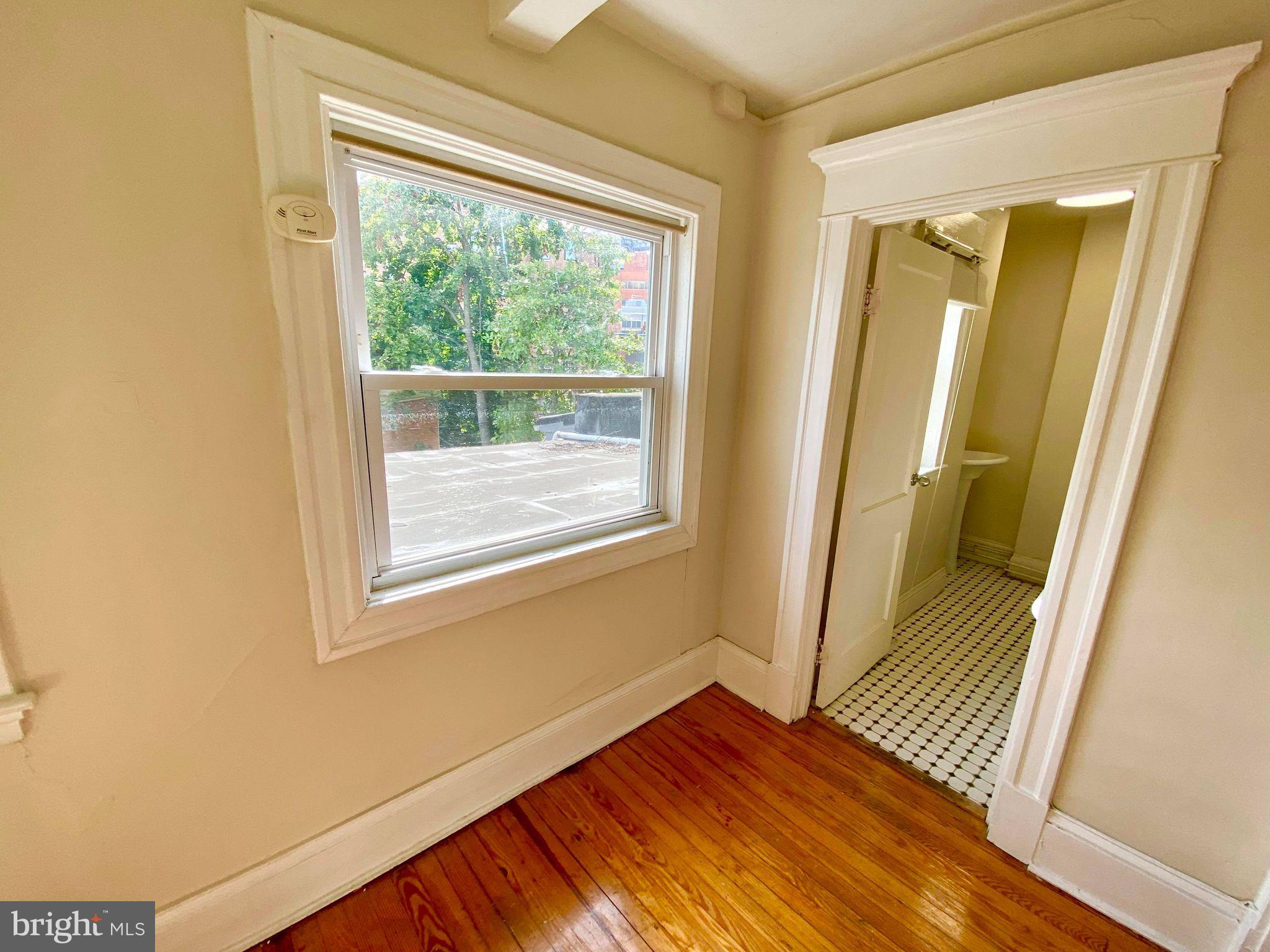 OAKENSHAWE - Residential