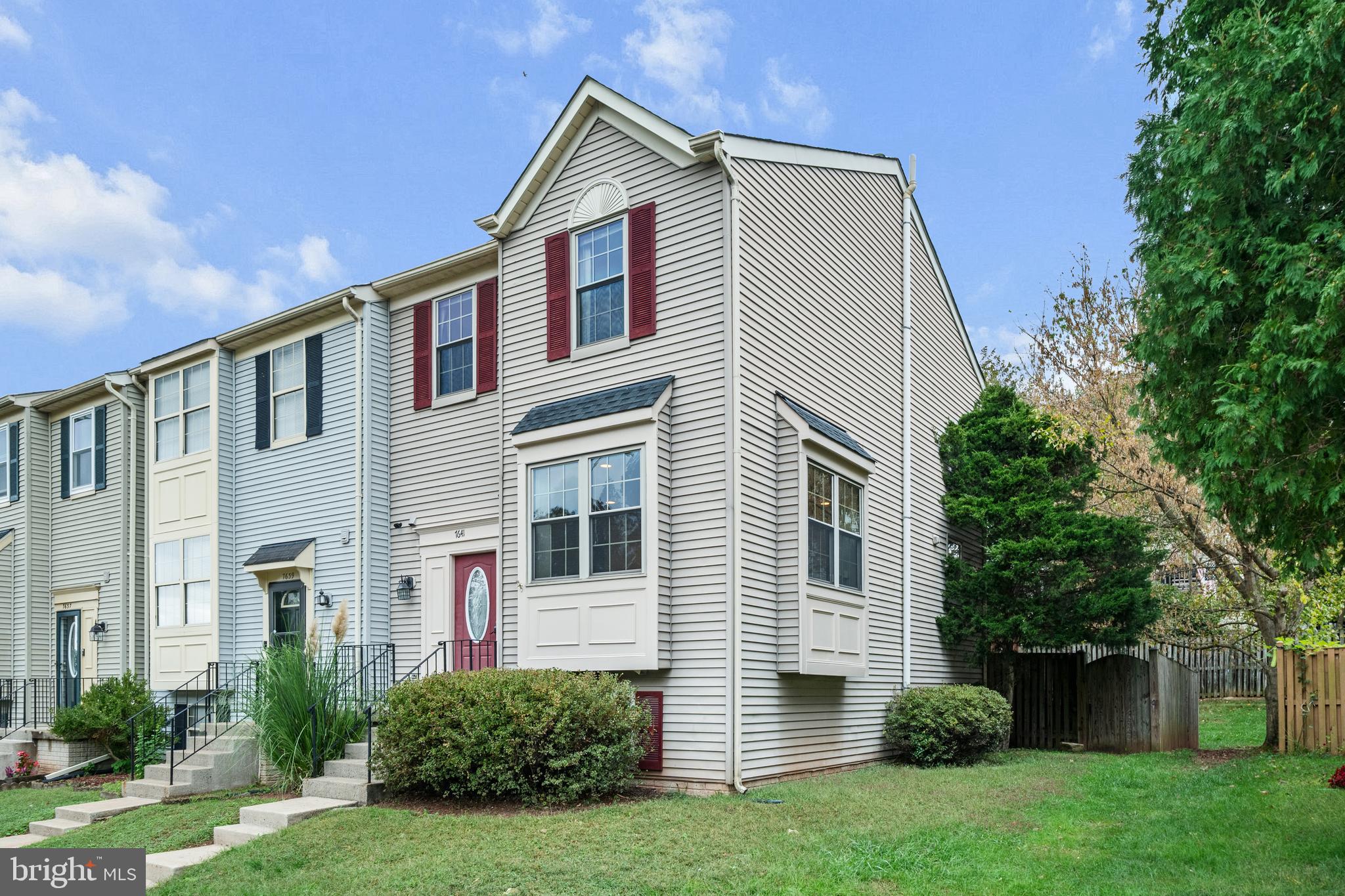 7641 CHADDS LANDING WAY