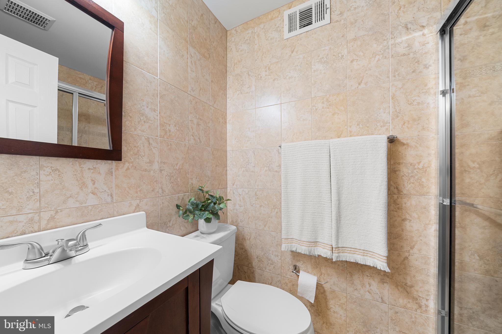 QUAIL HOLLOW - Residential