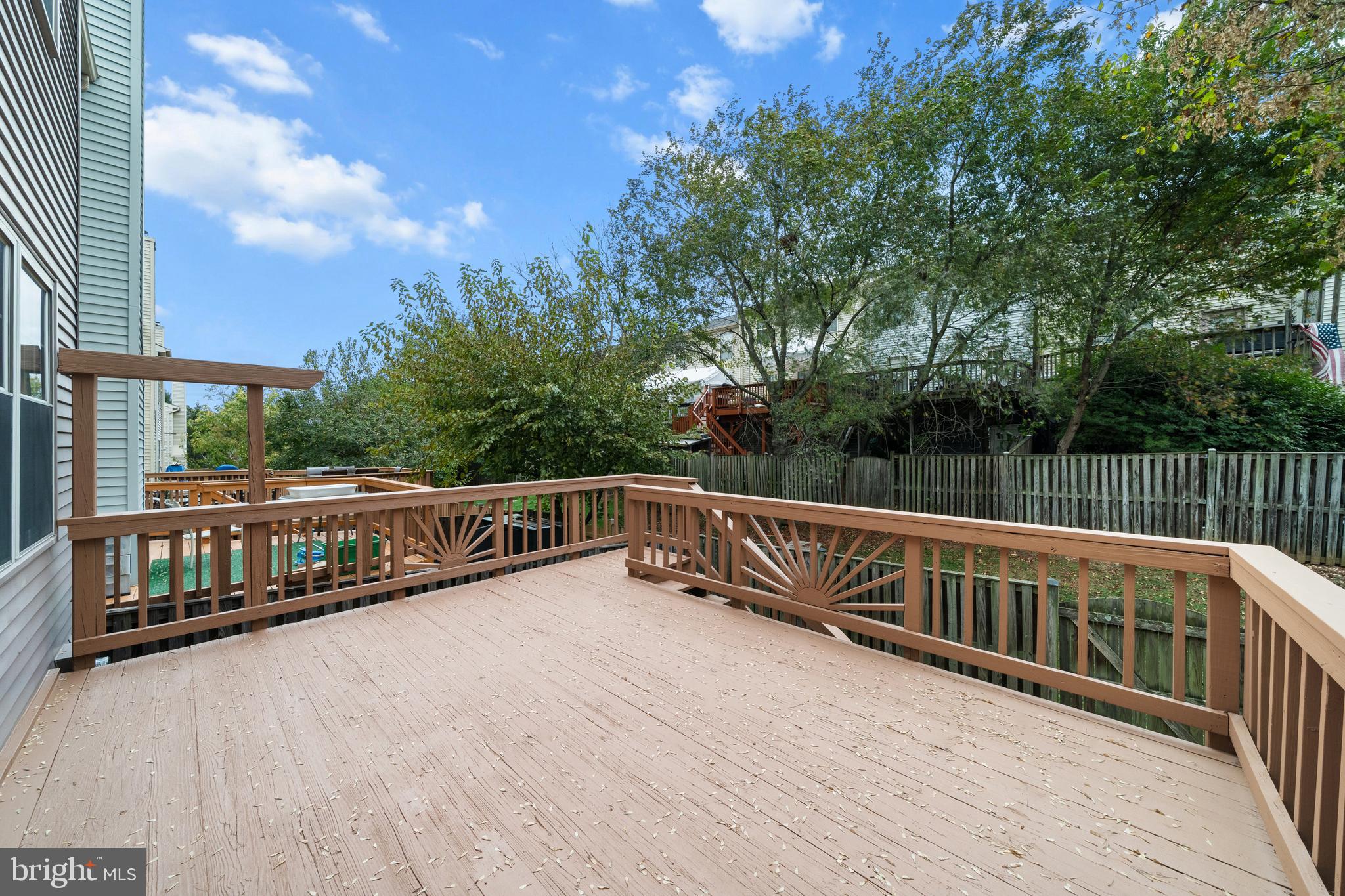 QUAIL HOLLOW - Residential