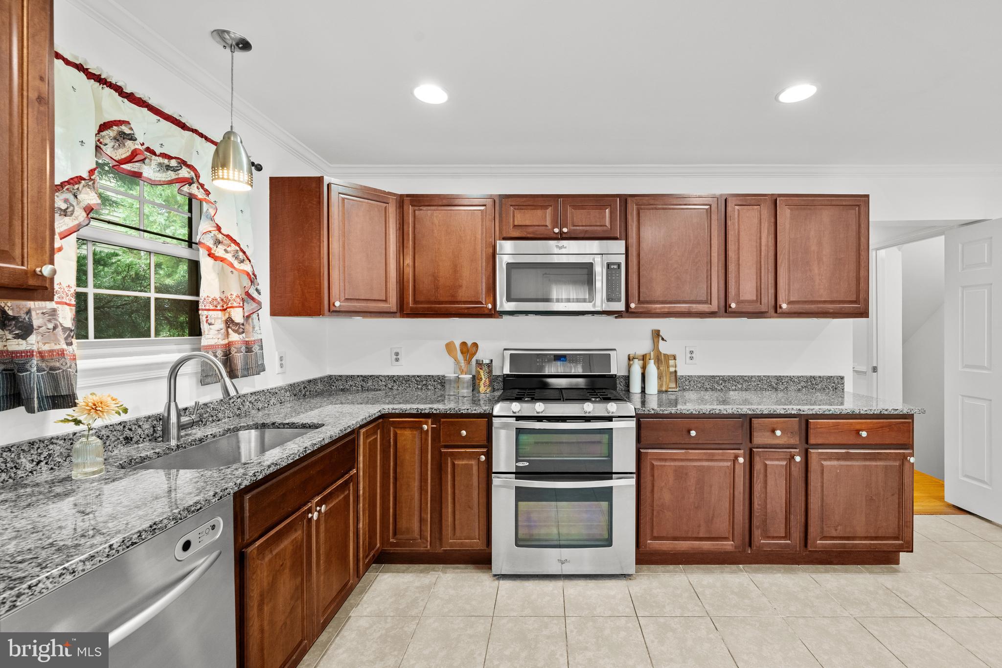 QUAIL HOLLOW - Residential