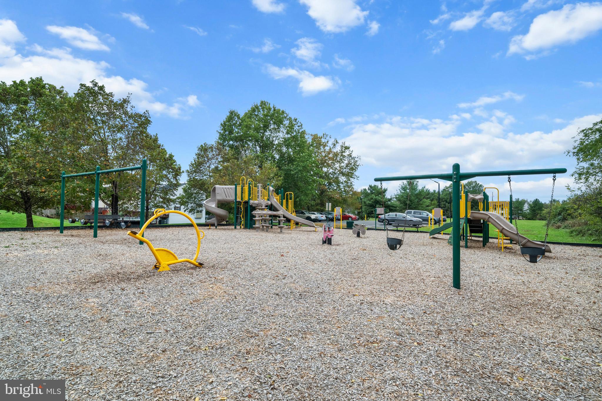 QUAIL HOLLOW - Residential