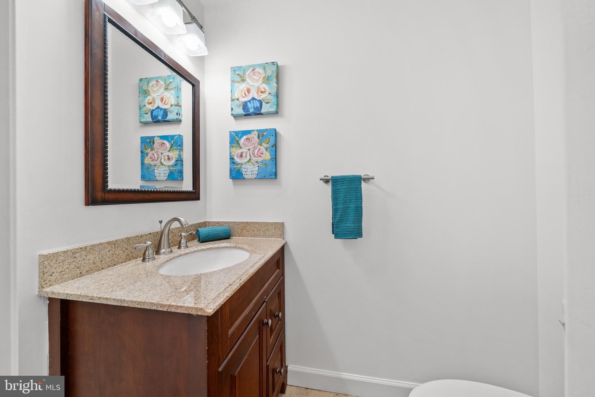 QUAIL HOLLOW - Residential