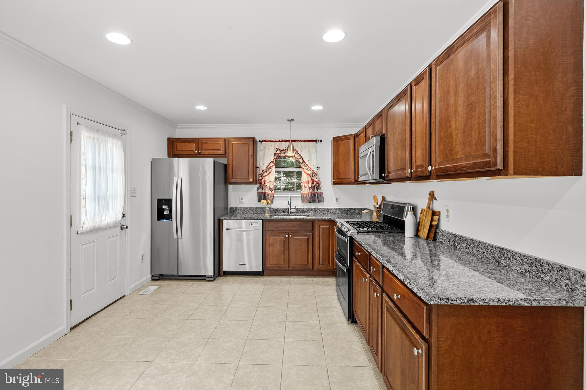 QUAIL HOLLOW - Residential