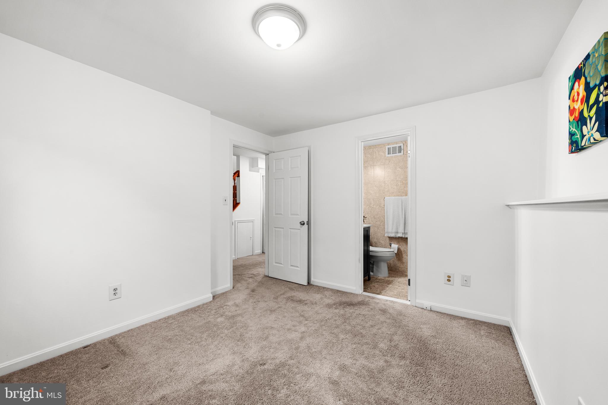 QUAIL HOLLOW - Residential