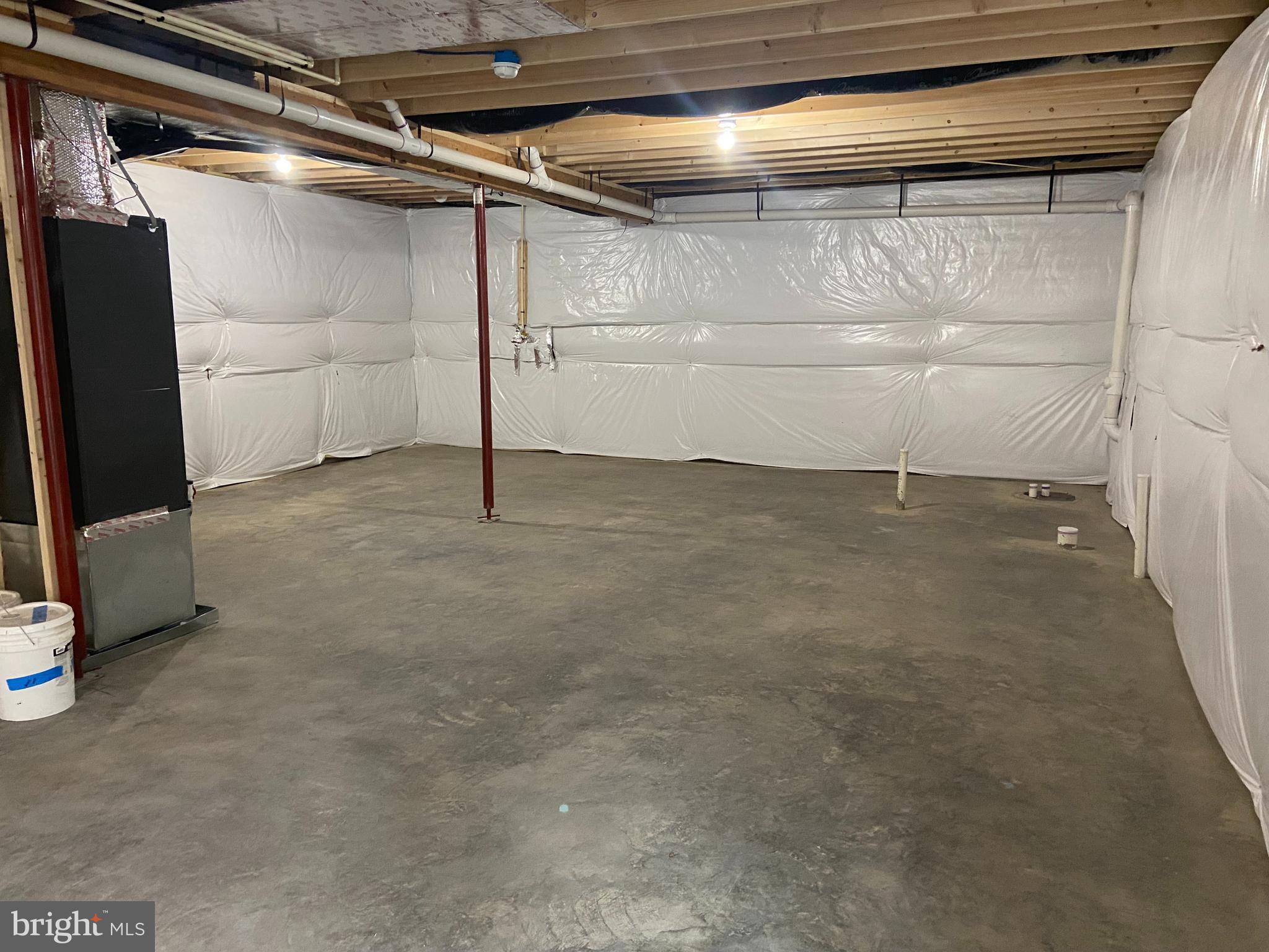 FAIRVIEW OAKS - Residential