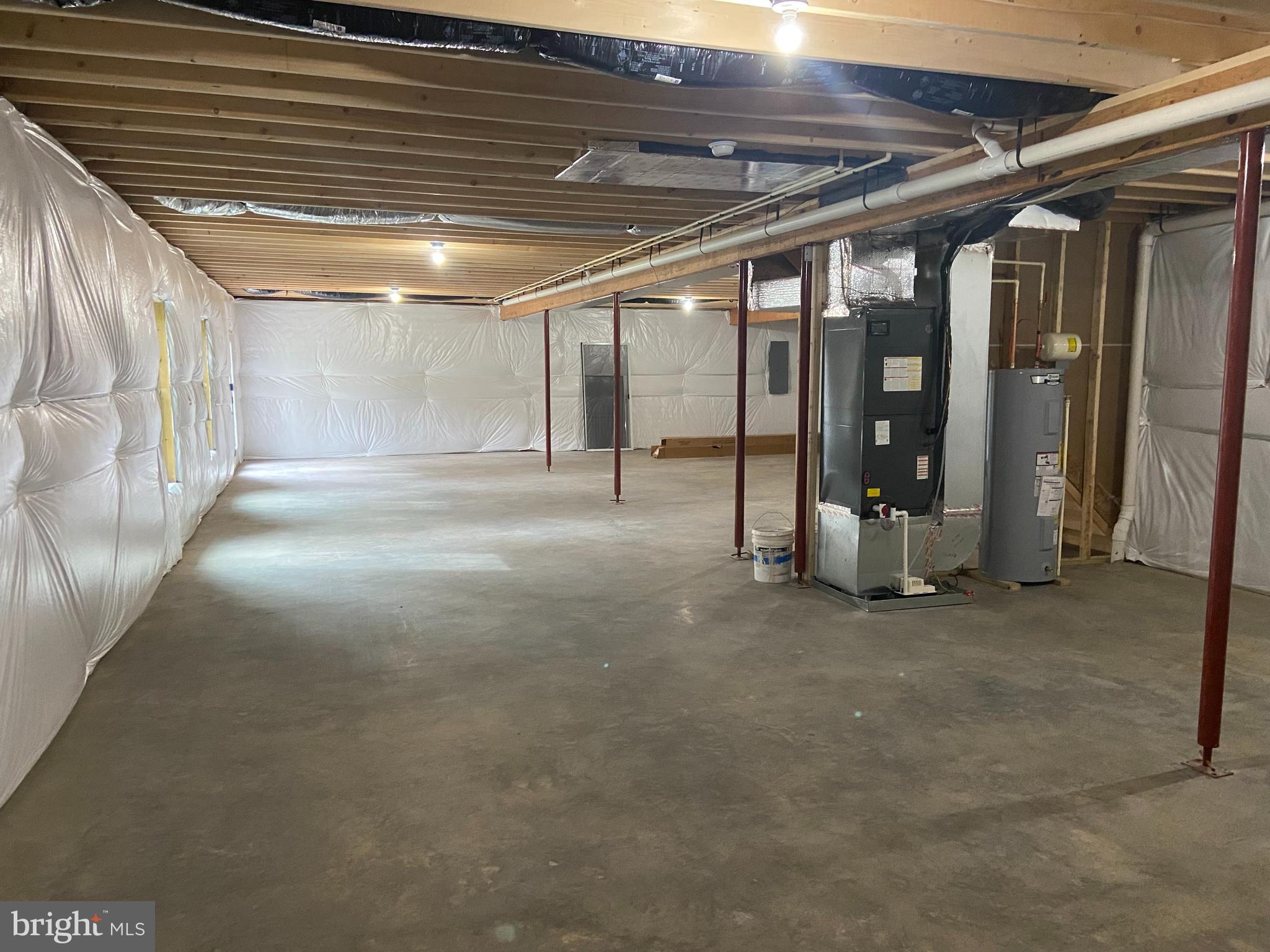 FAIRVIEW OAKS - Residential