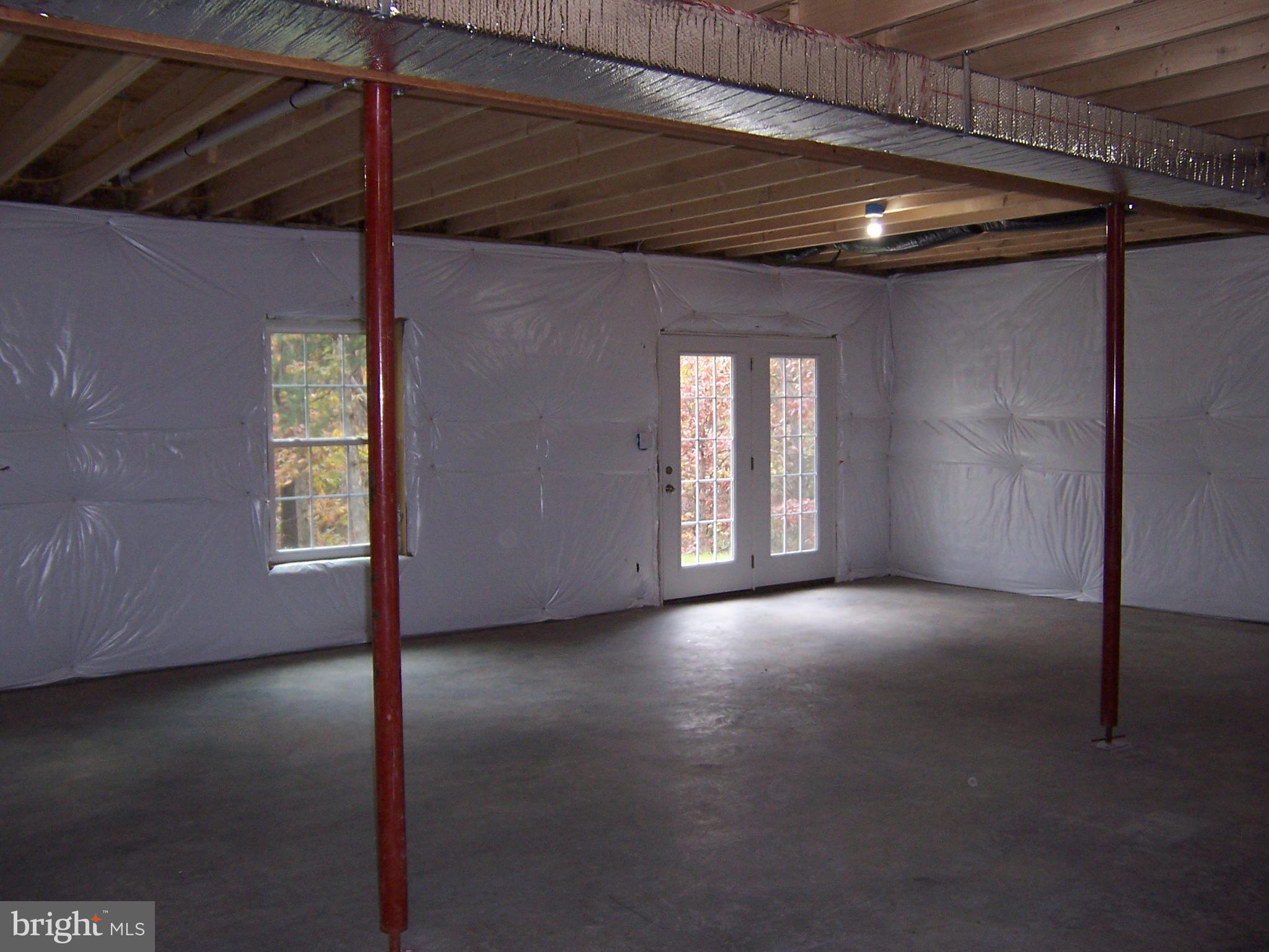 FAIRVIEW OAKS - Residential