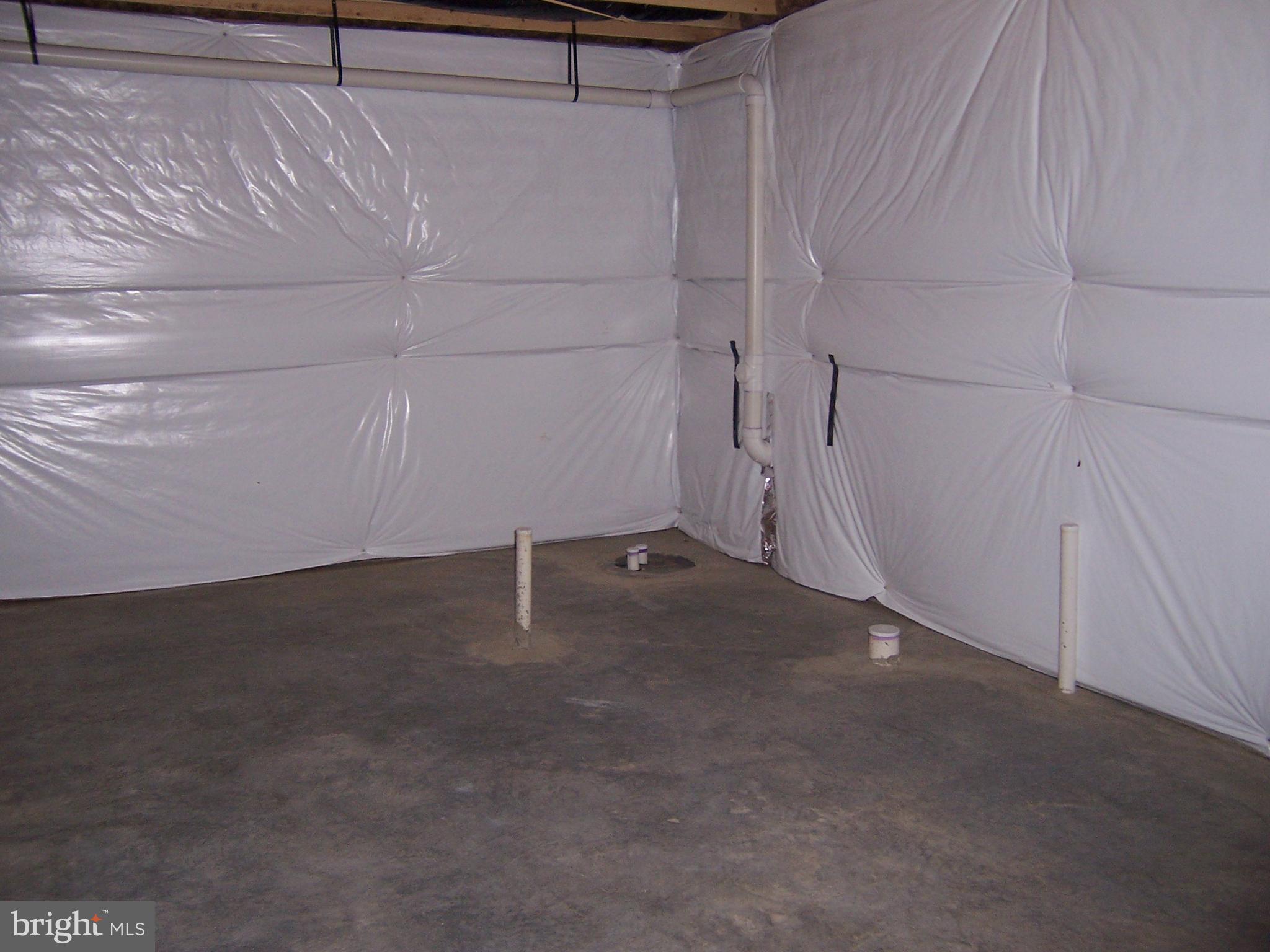 FAIRVIEW OAKS - Residential