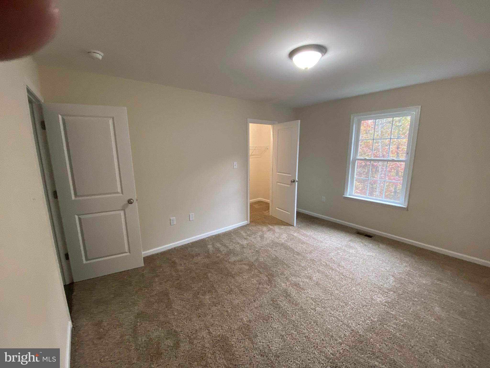 FAIRVIEW OAKS - Residential