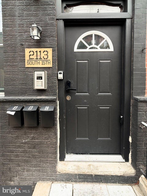 Condo For Rent - 2113 S 15th Street<br/> PHILADELPHIA, PA 19145