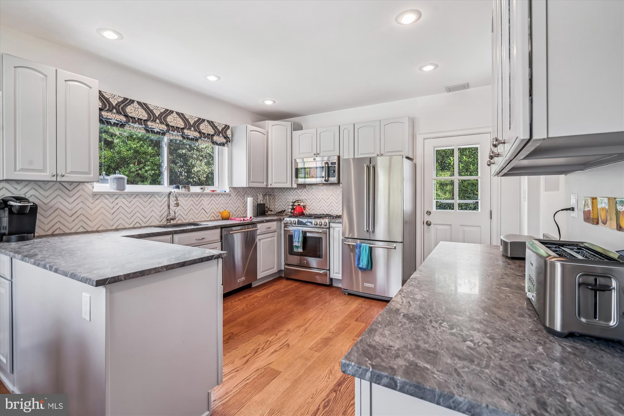 SOUTH FOUR CORNERS - Residential