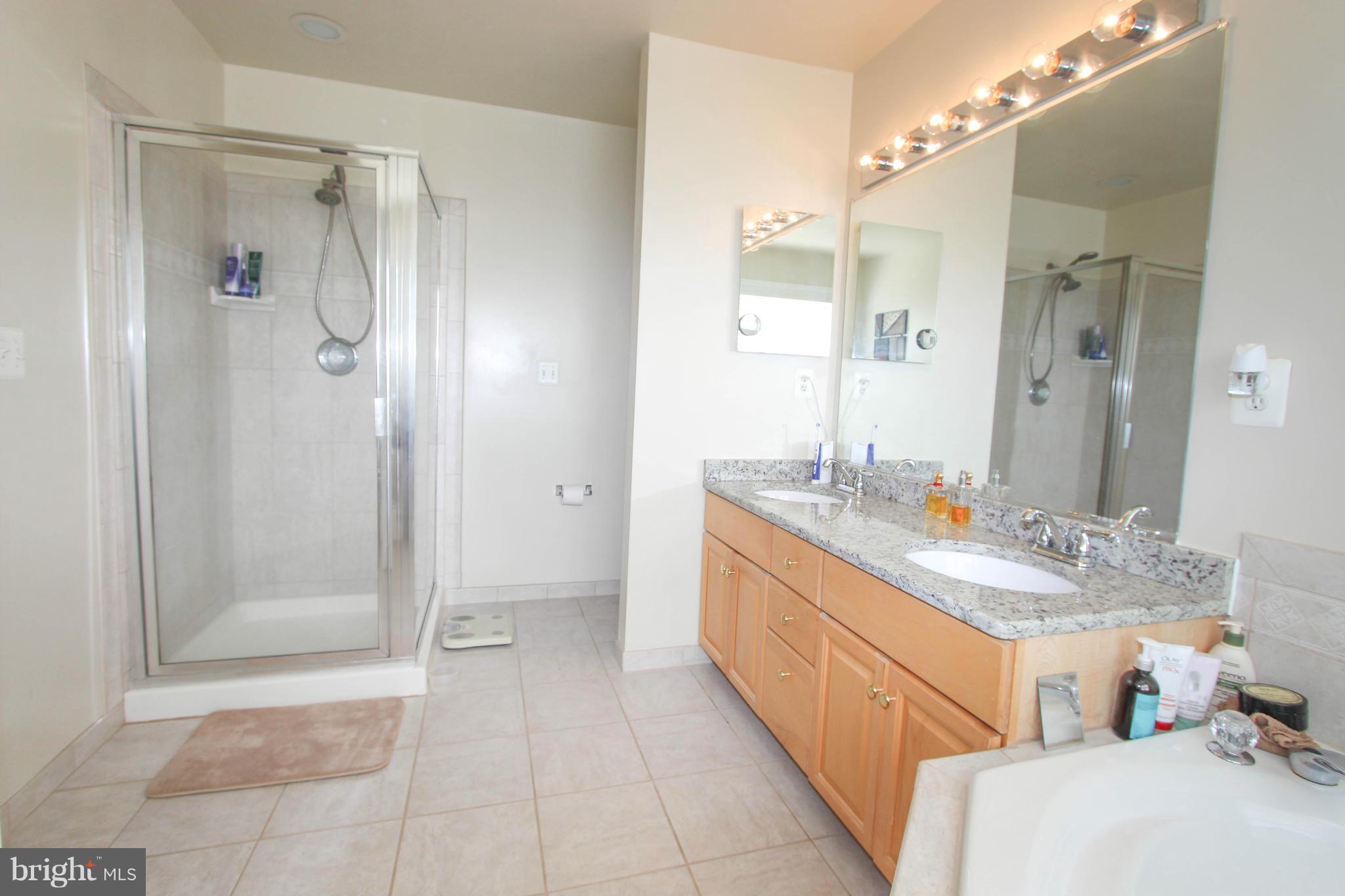 ROSEBERRY - Residential