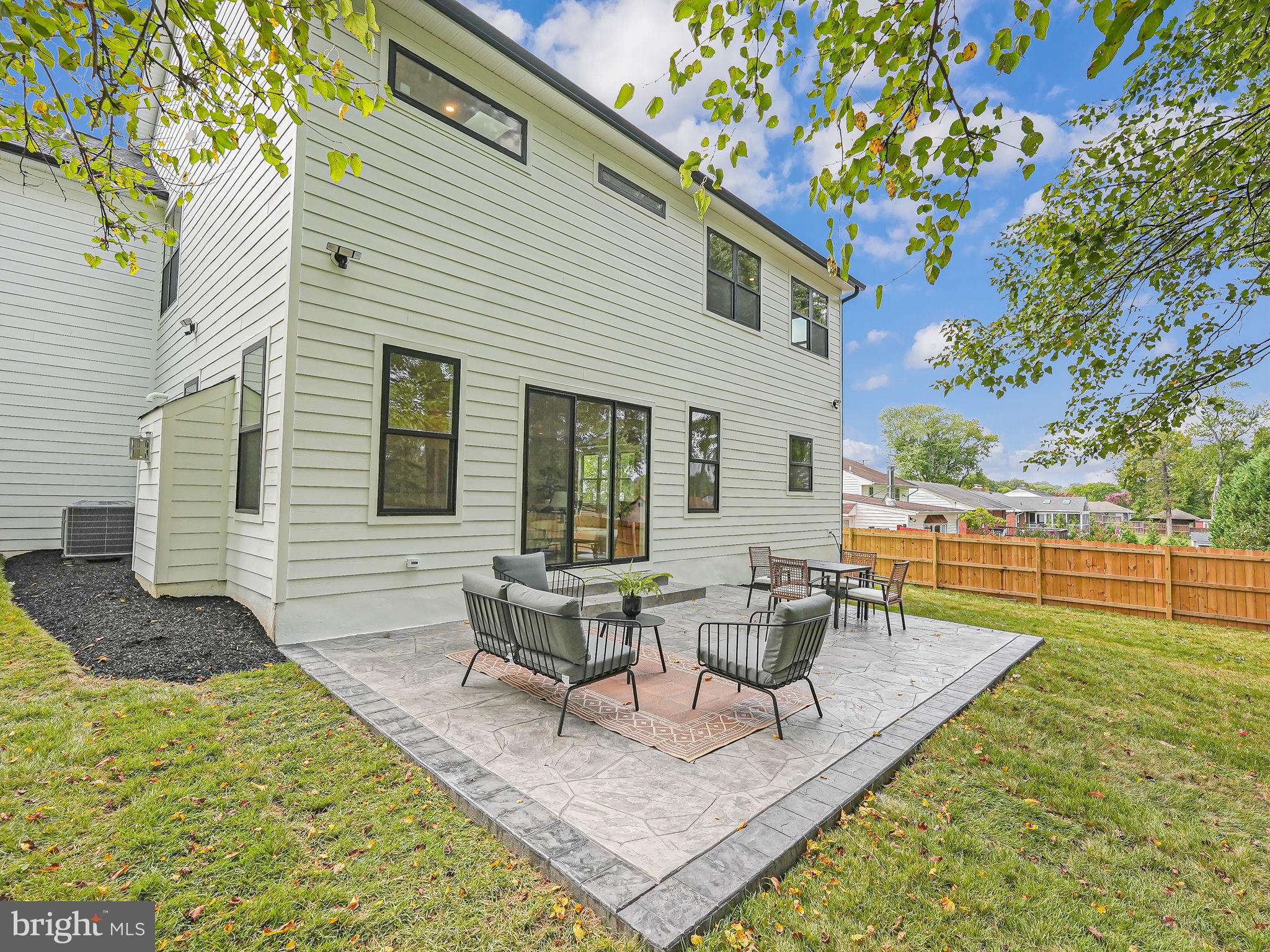 RAVENSWORTH - Residential