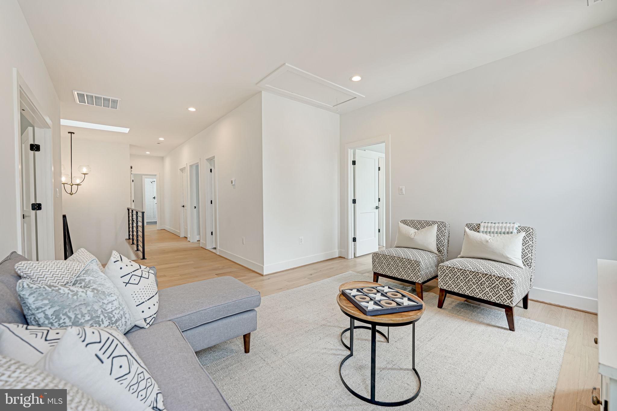 RAVENSWORTH - Residential