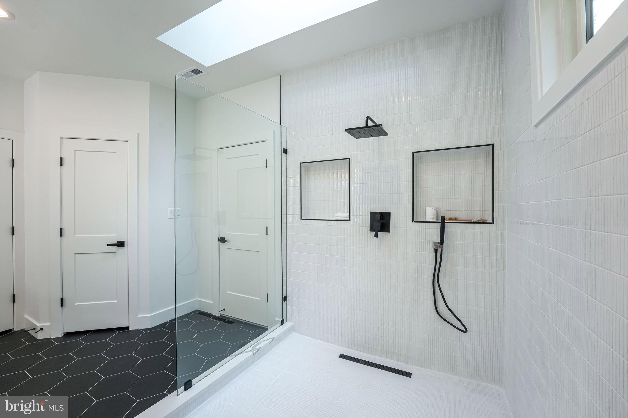 RAVENSWORTH - Residential