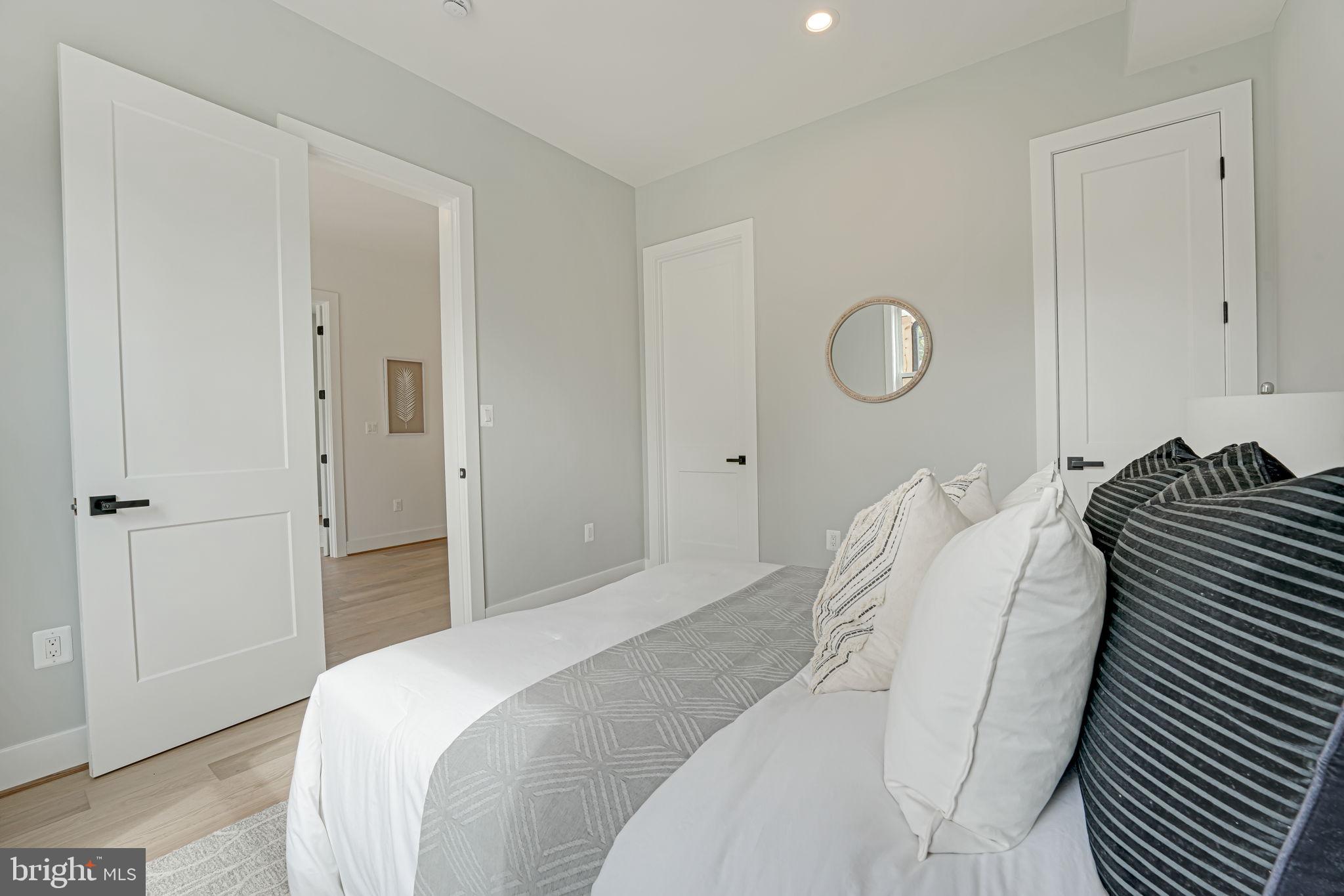 RAVENSWORTH - Residential